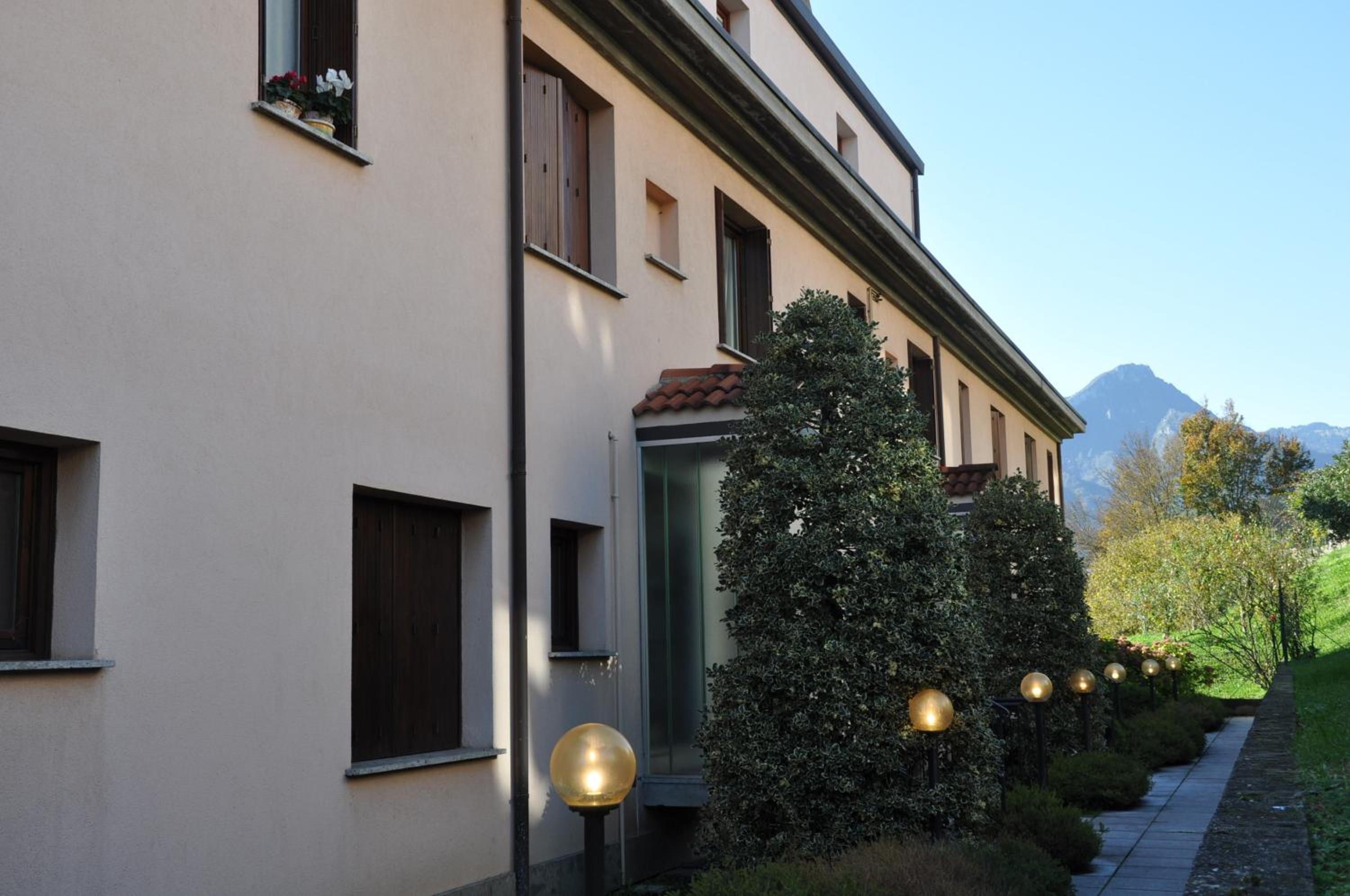 Apartment - Photo 8