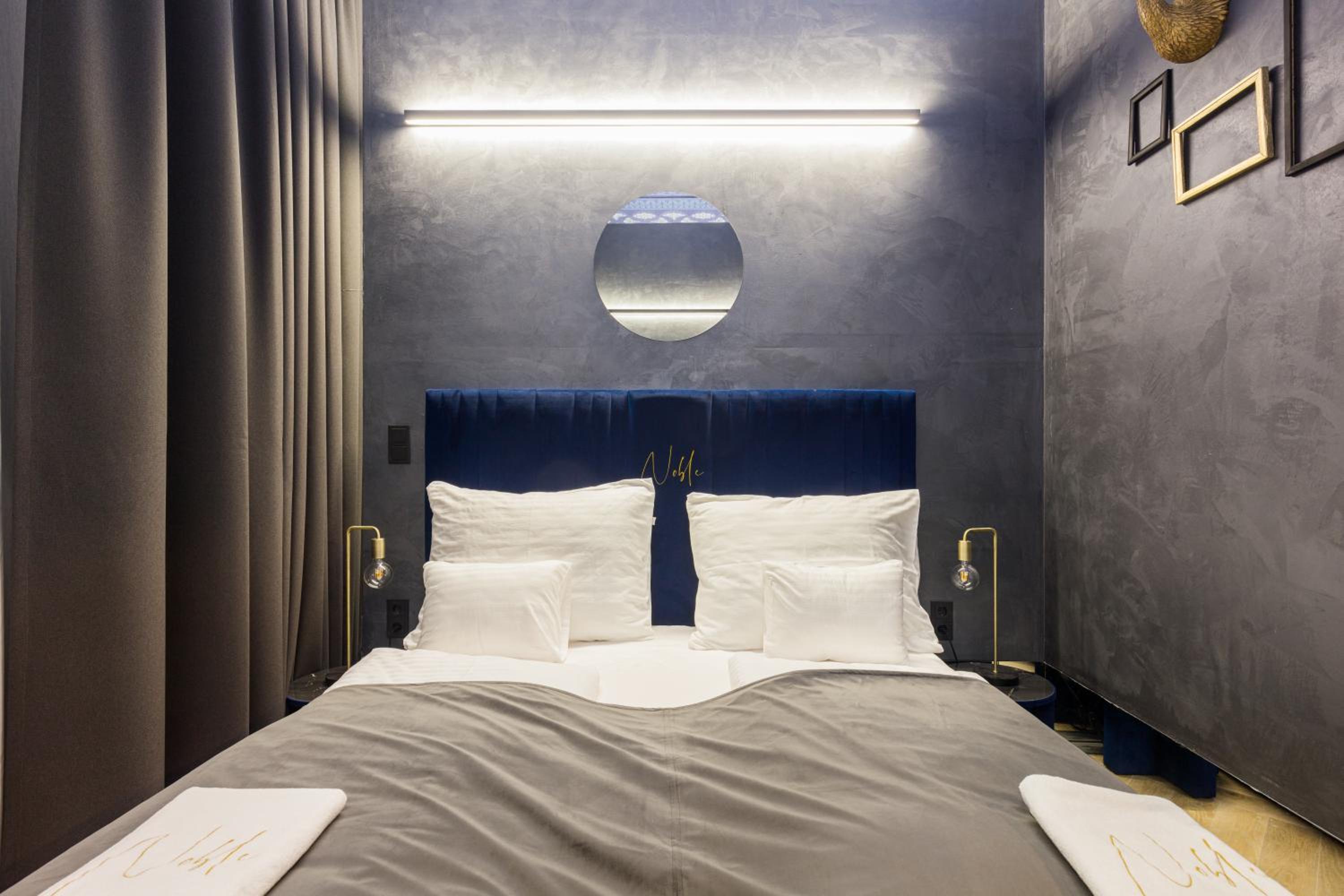 Standard Double Room - Photo 4
