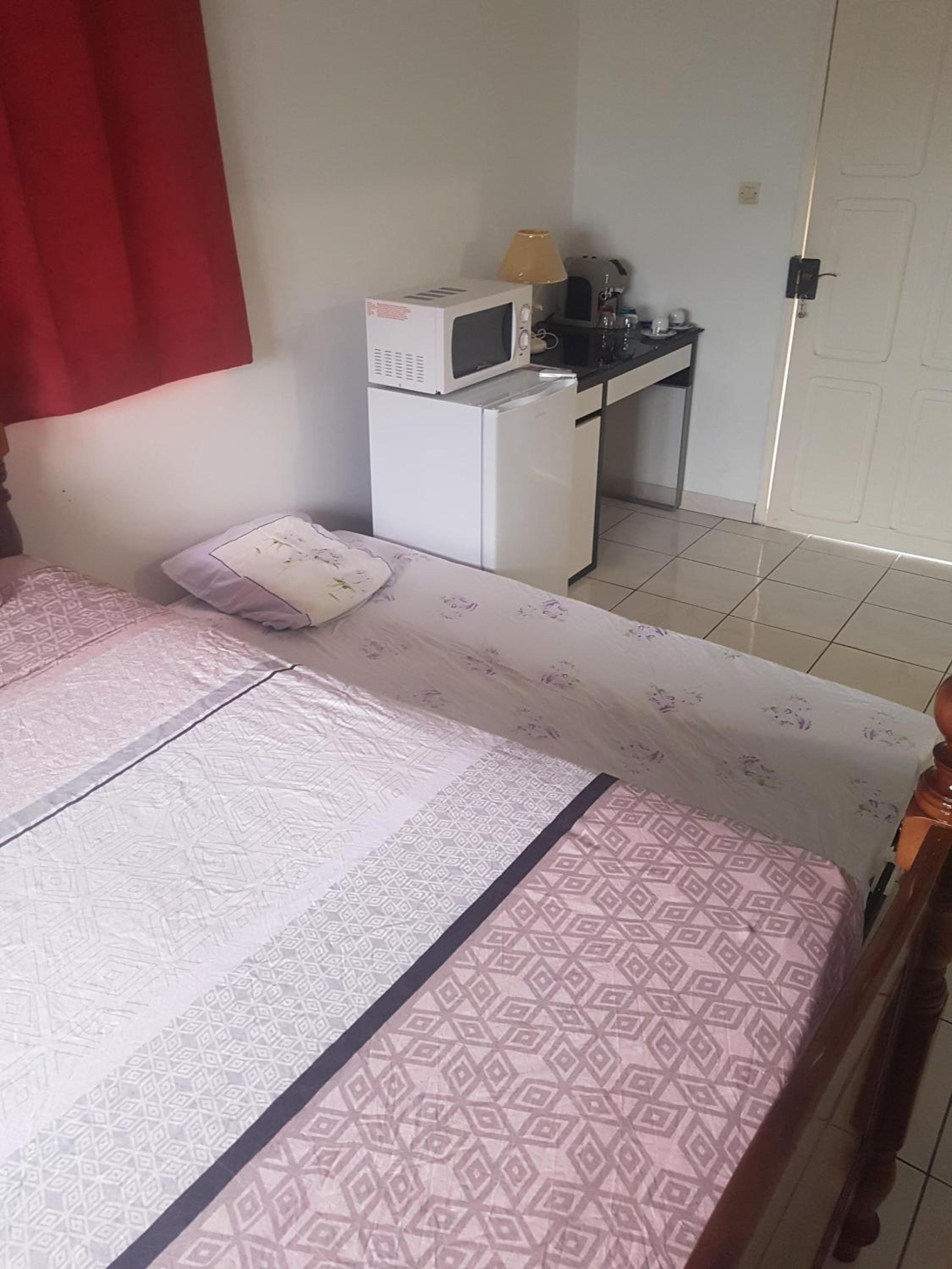 Standard Double Room - Photo 2