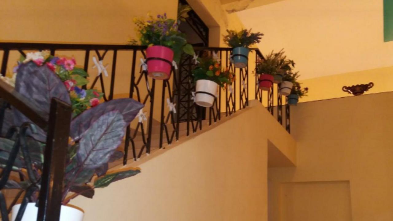 Villa - Photo 3