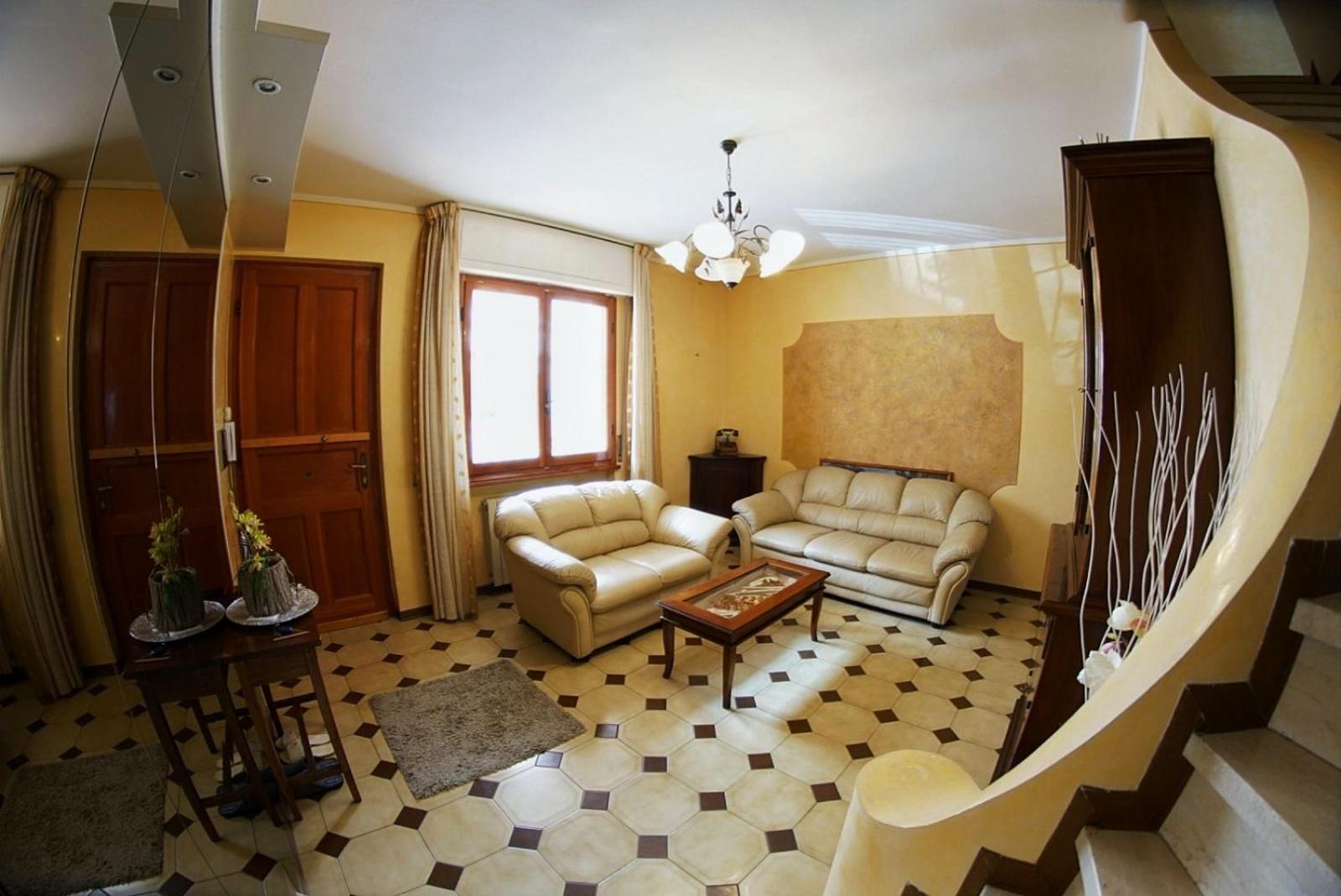 Three-Bedroom House photo 1
