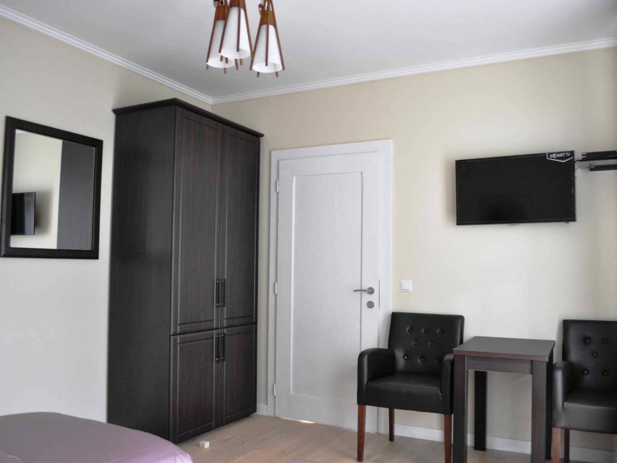 Superior Two-Bedroom Apartment with Balcony - Second Floor - Photo 7