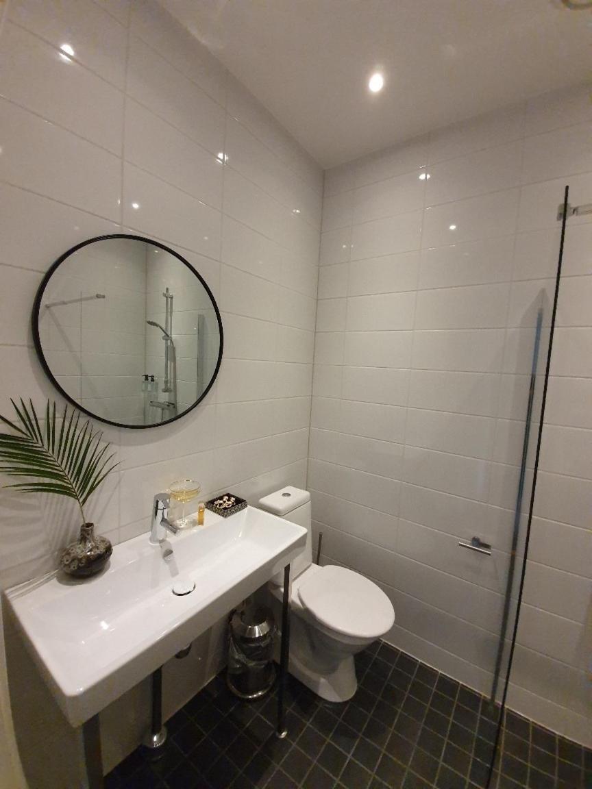 Double Room - Photo 5