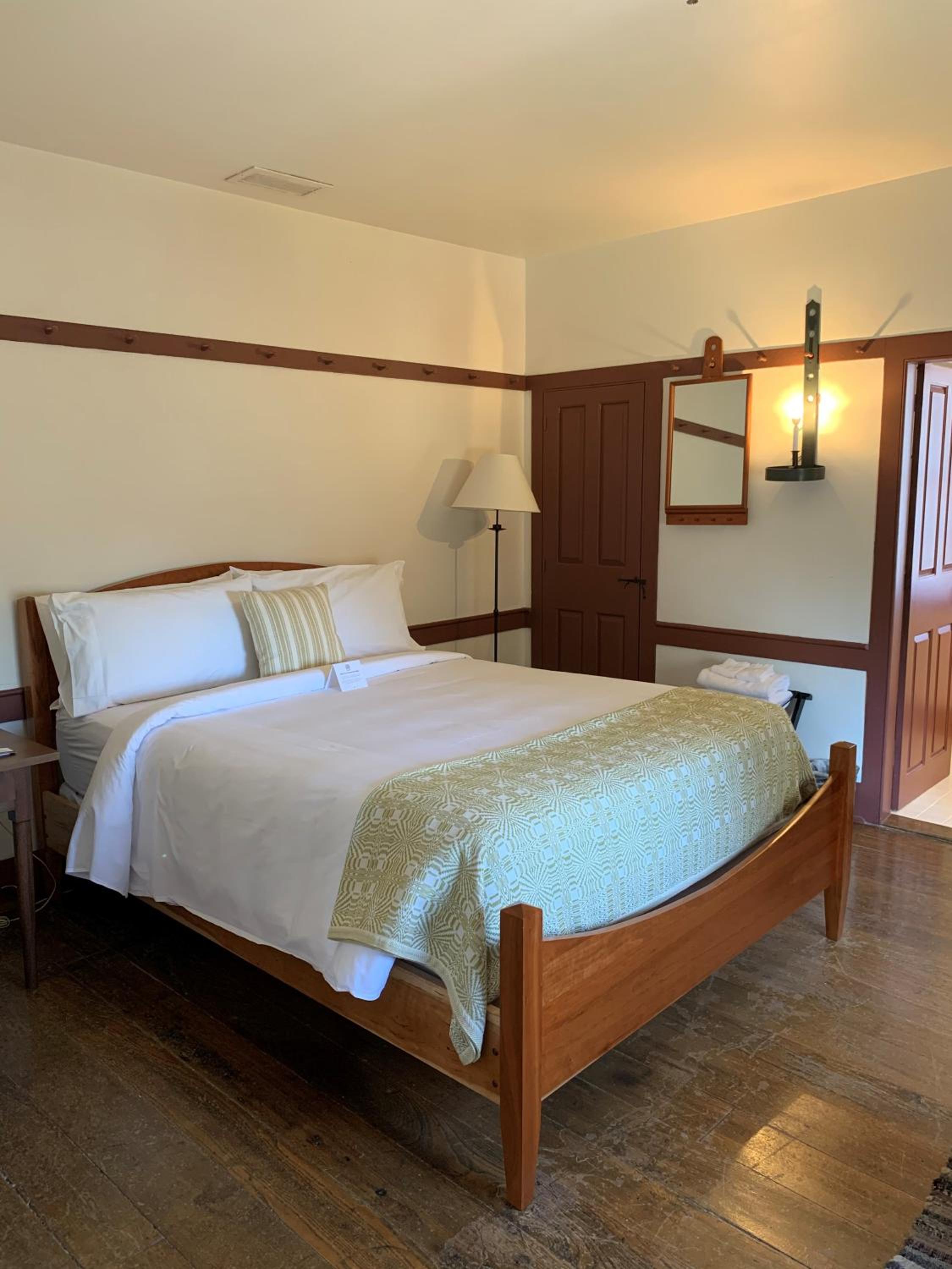 Deluxe Queen Room photo 1