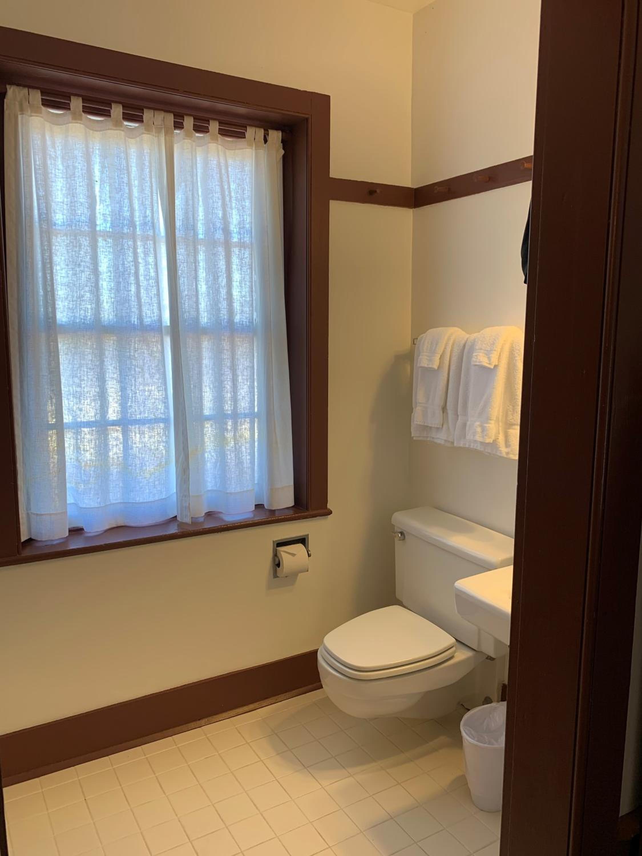 Deluxe Queen Room photo 3
