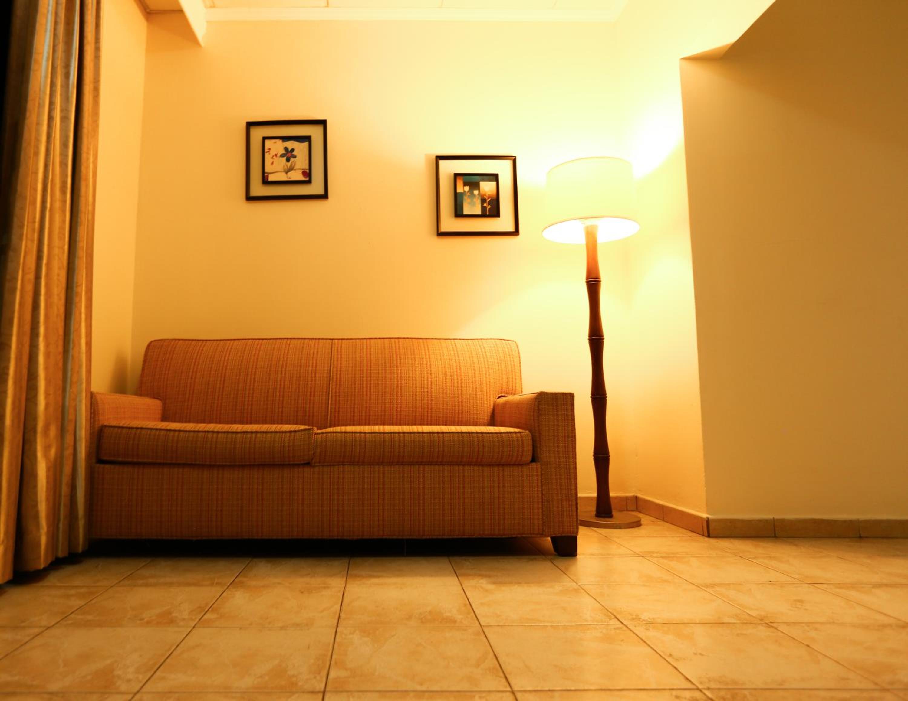 Deluxe Suite