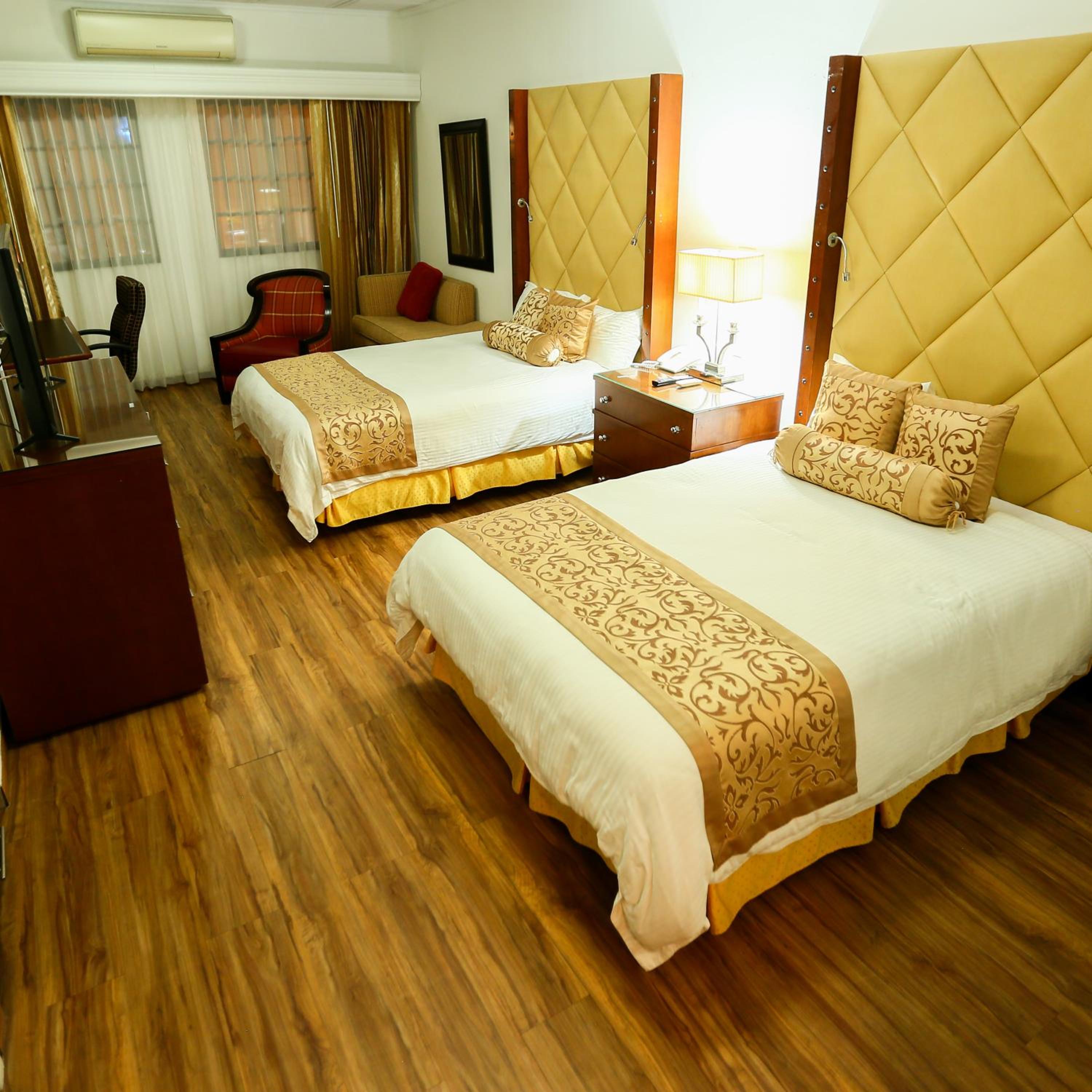 Deluxe Double Room photo 2