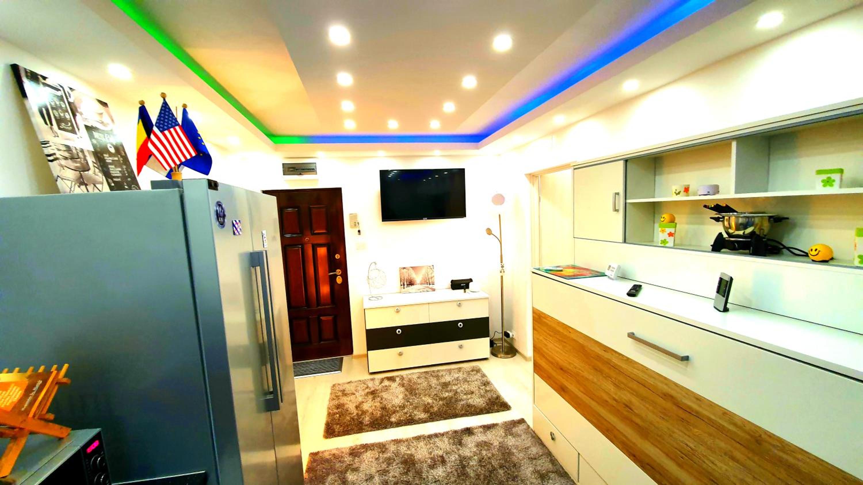 Two-Bedroom Apartment - Photo 29
