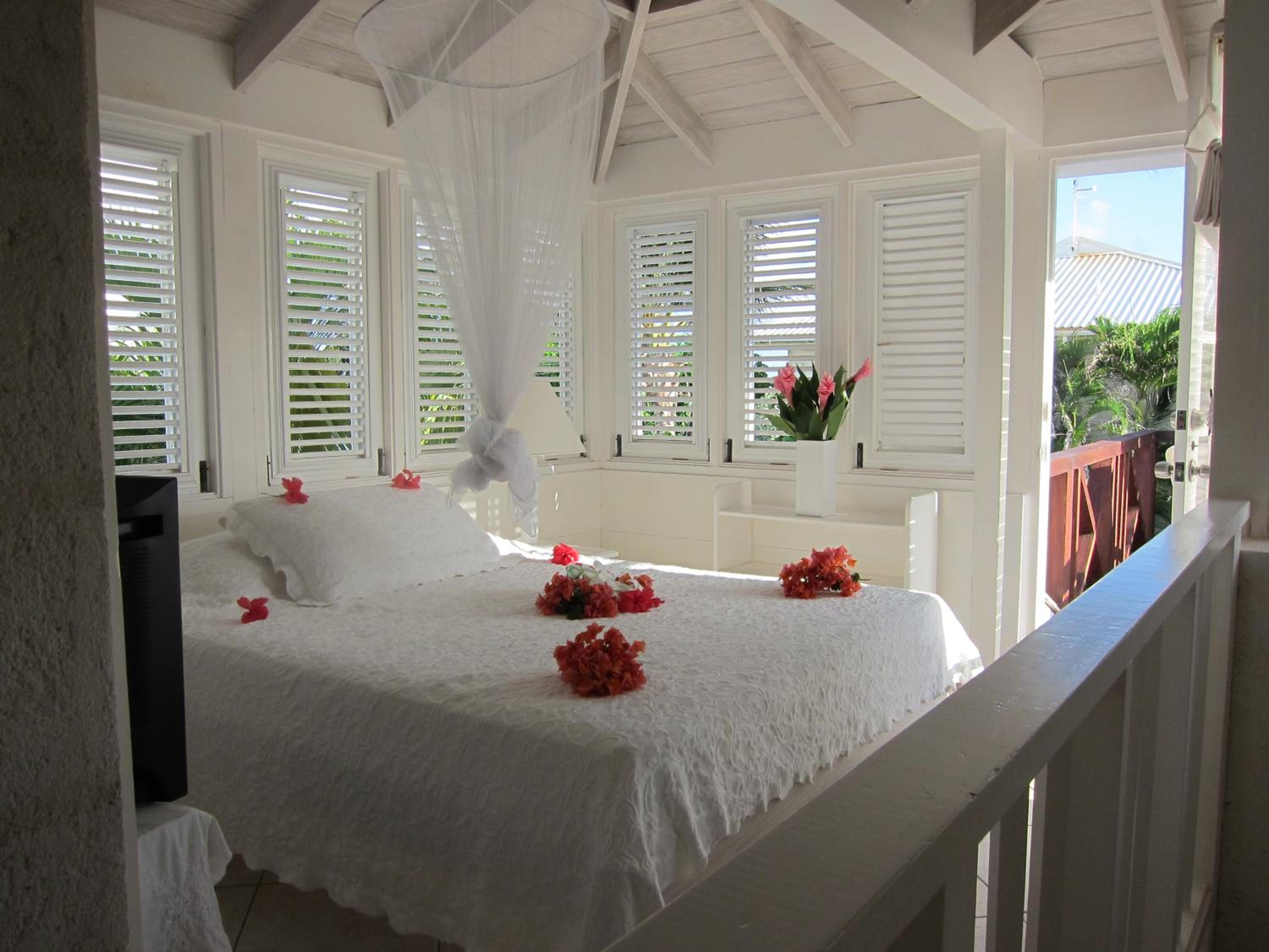 Apartment with Sea View photo 2