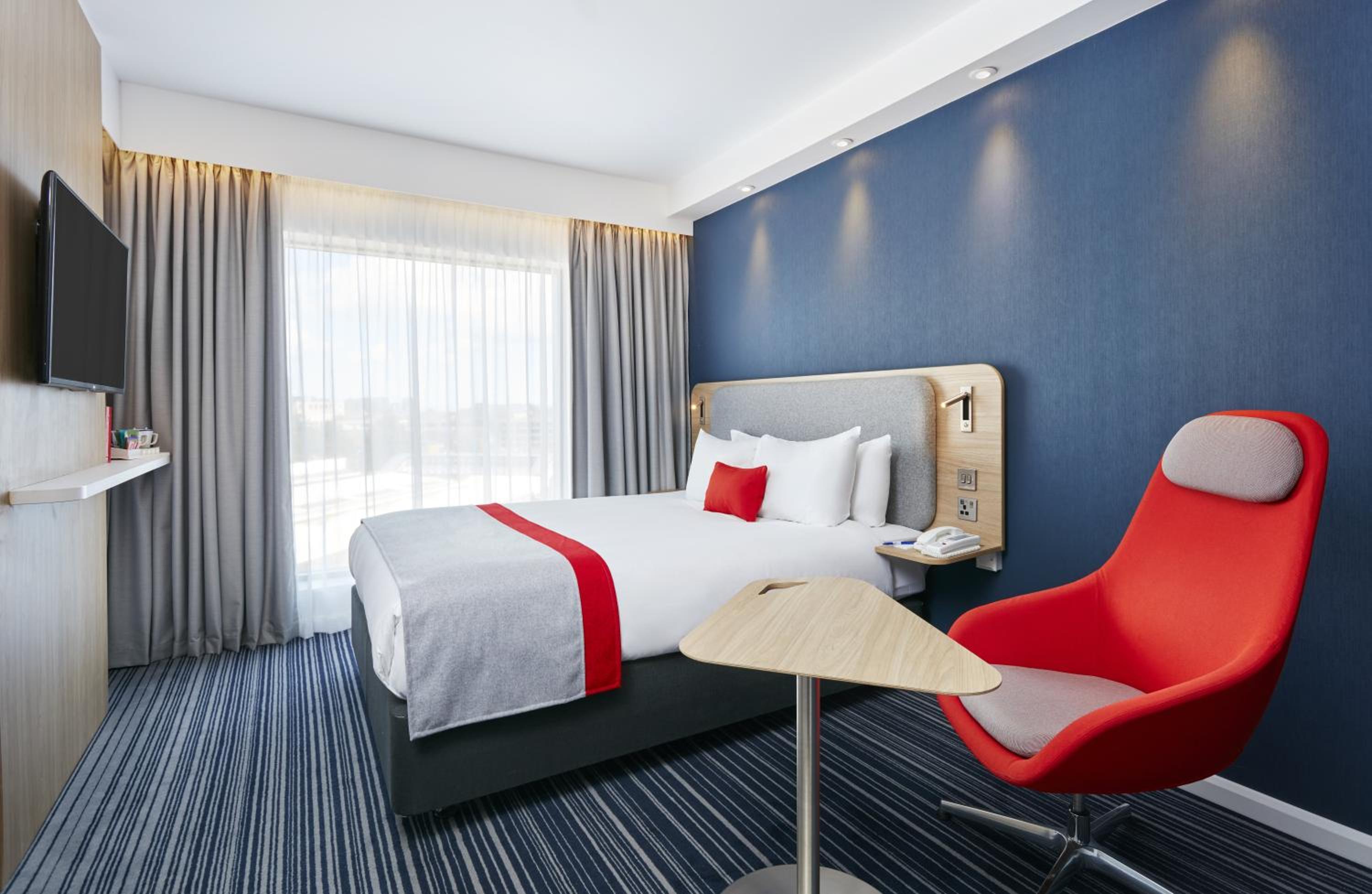 Standard Double Room with Free Hot Breakfast photo 3