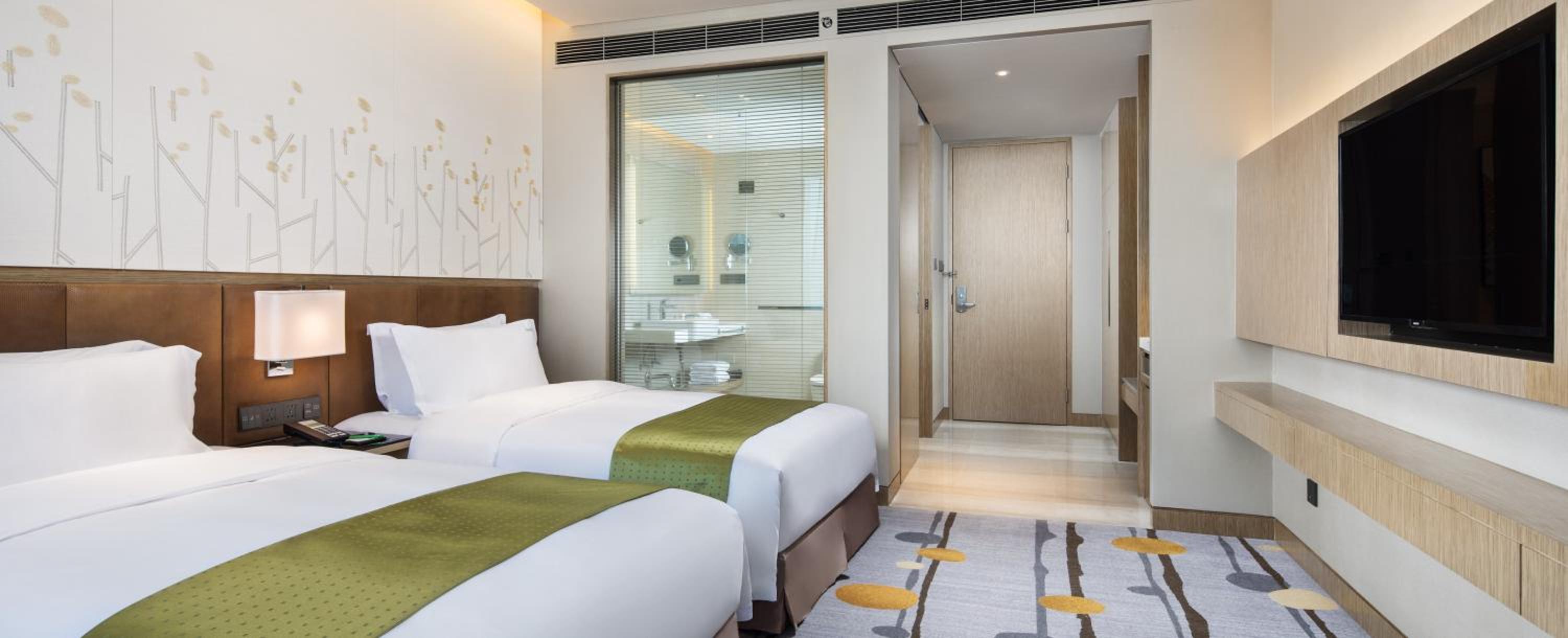 Standard Twin Room - Accessible photo 2