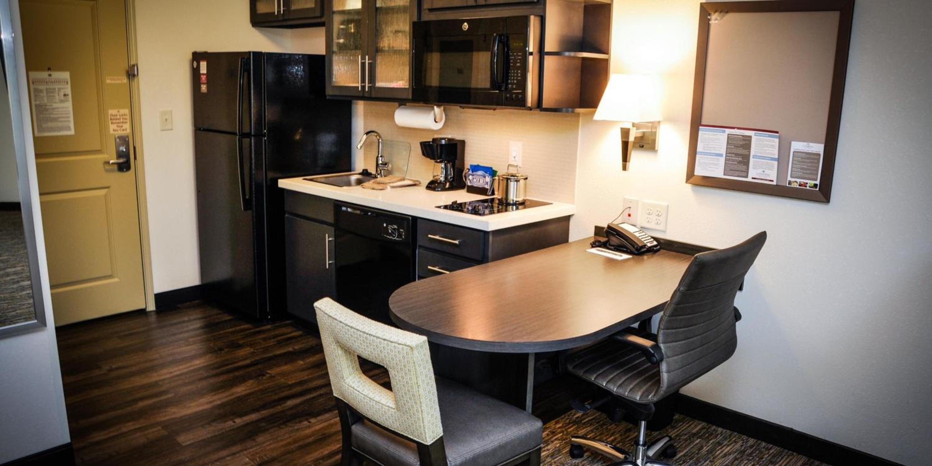 Studio Suite - Photo 1