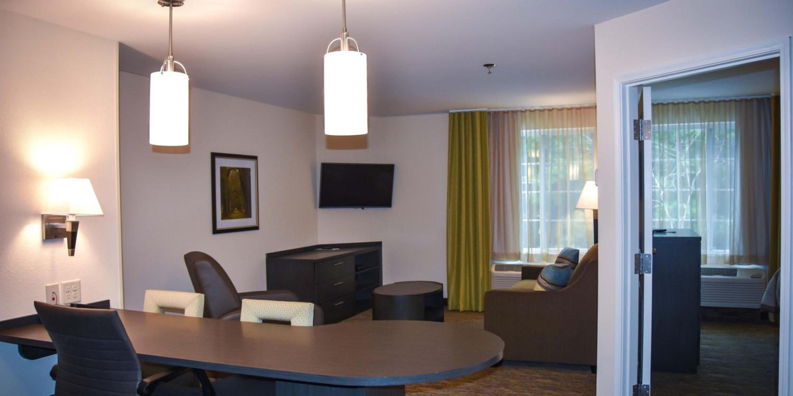 One-Bedroom Queen Suite - Photo 1
