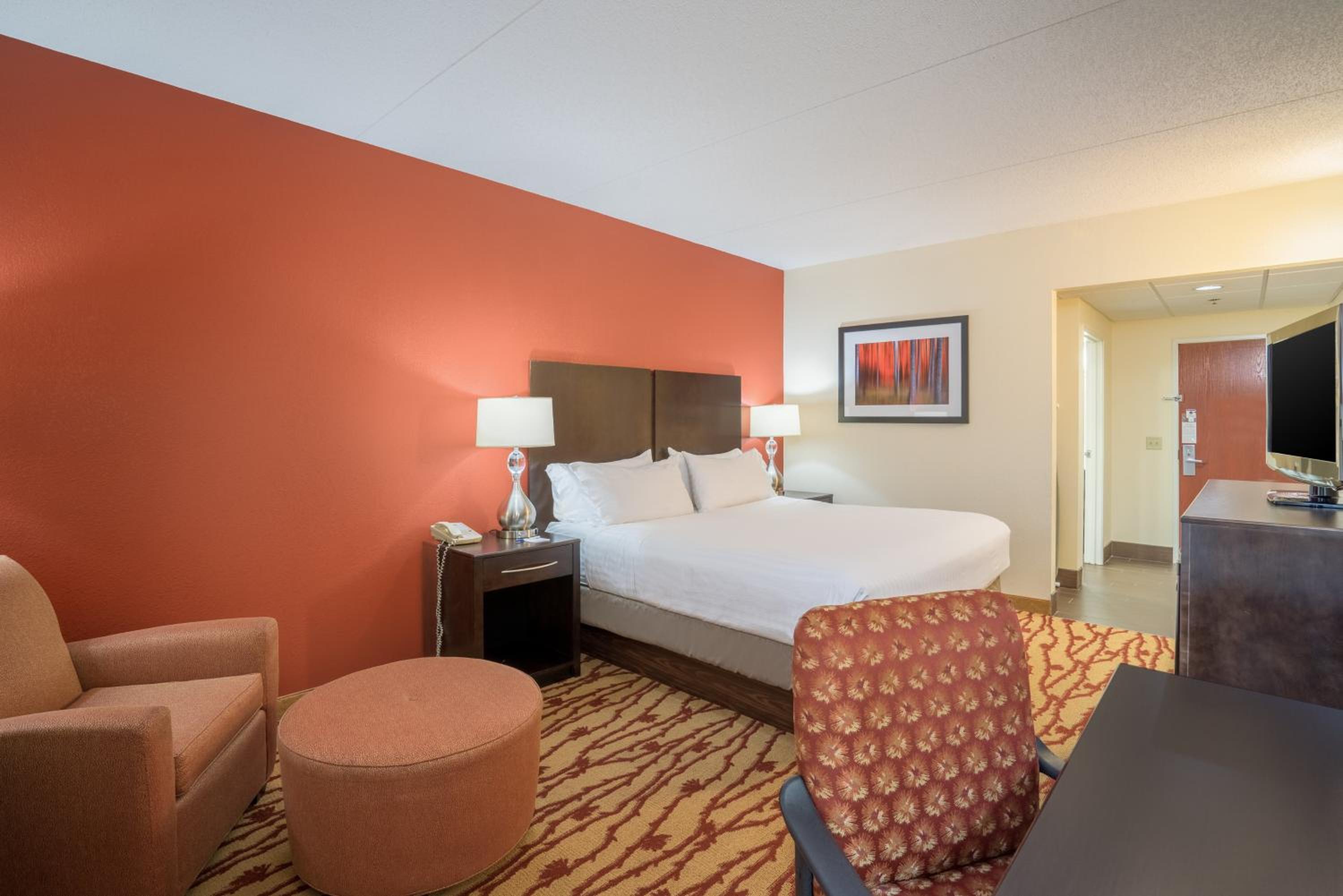 Standard King Room - Photo 1