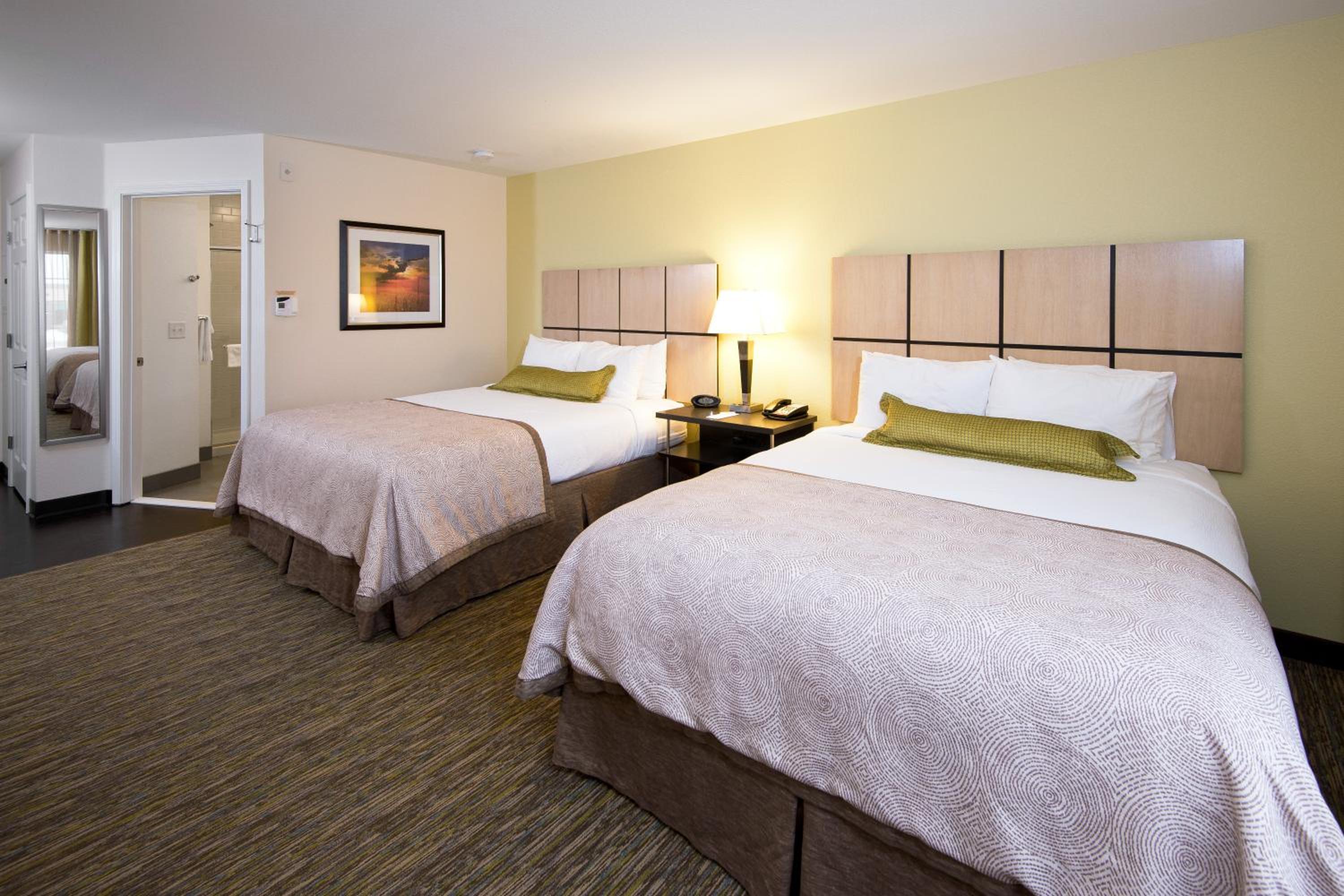 Queen Suite photo 1