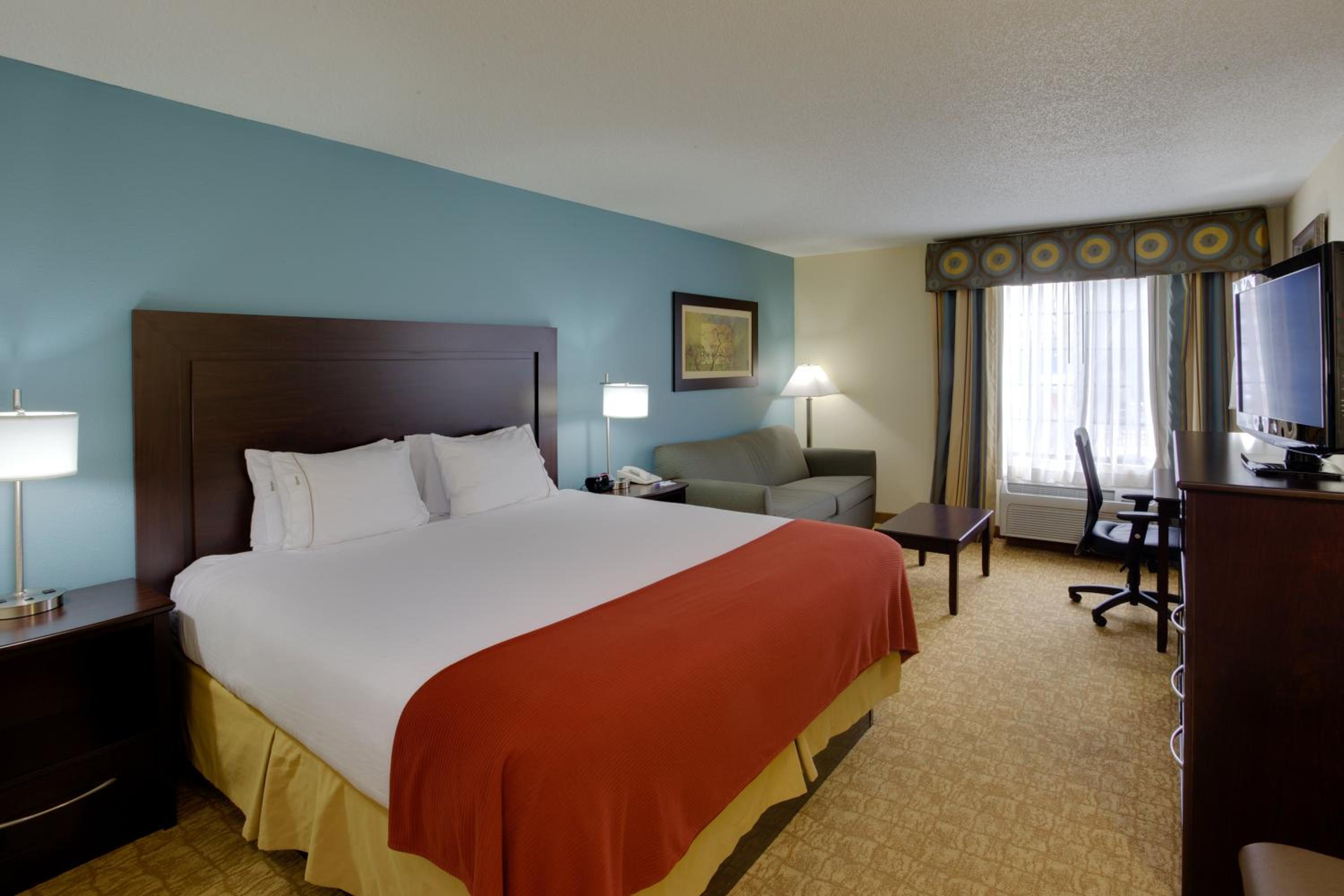Standard King Room - Photo 1