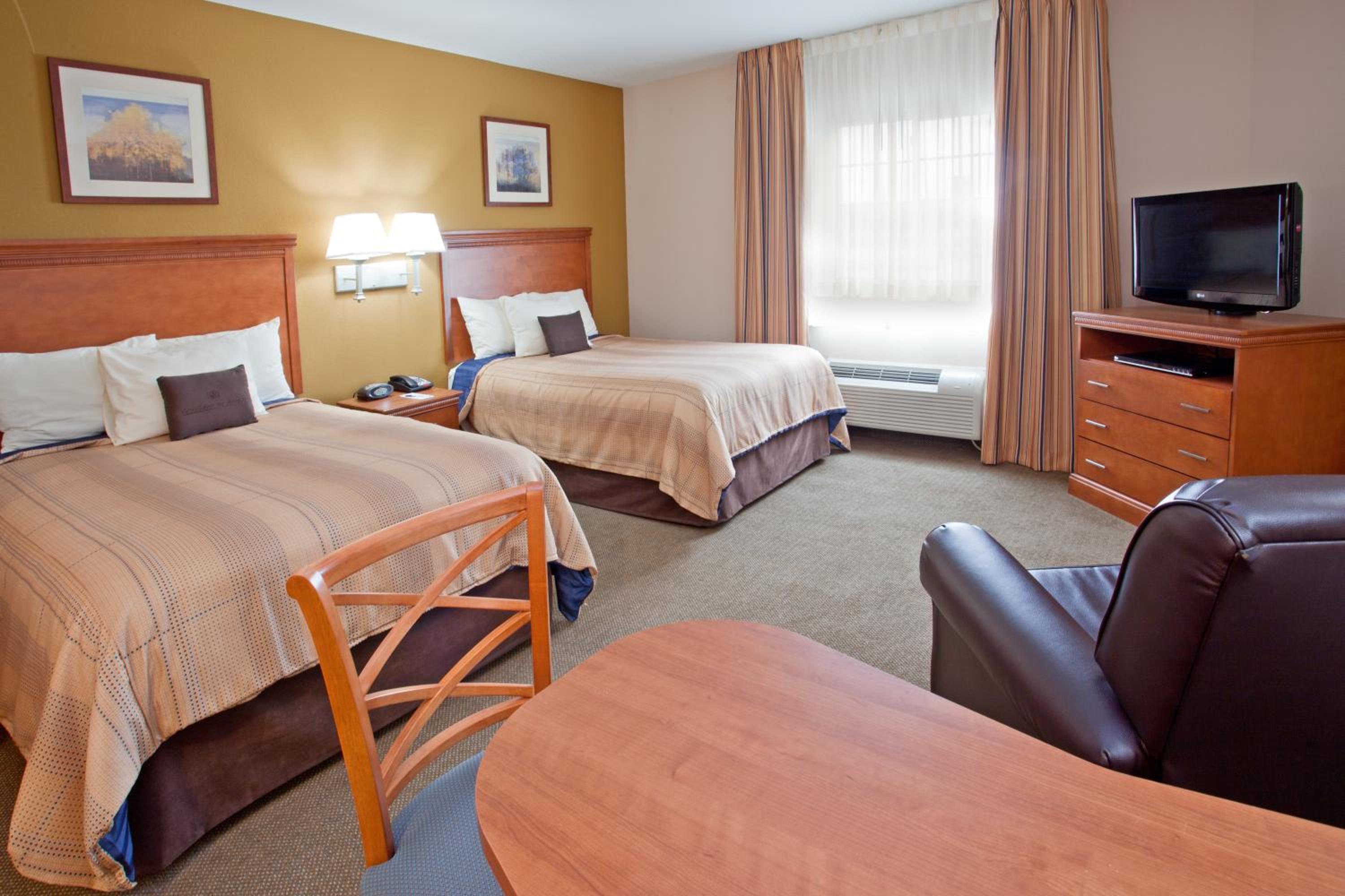 Standard Double Suite - Non-Smoking - Photo 4