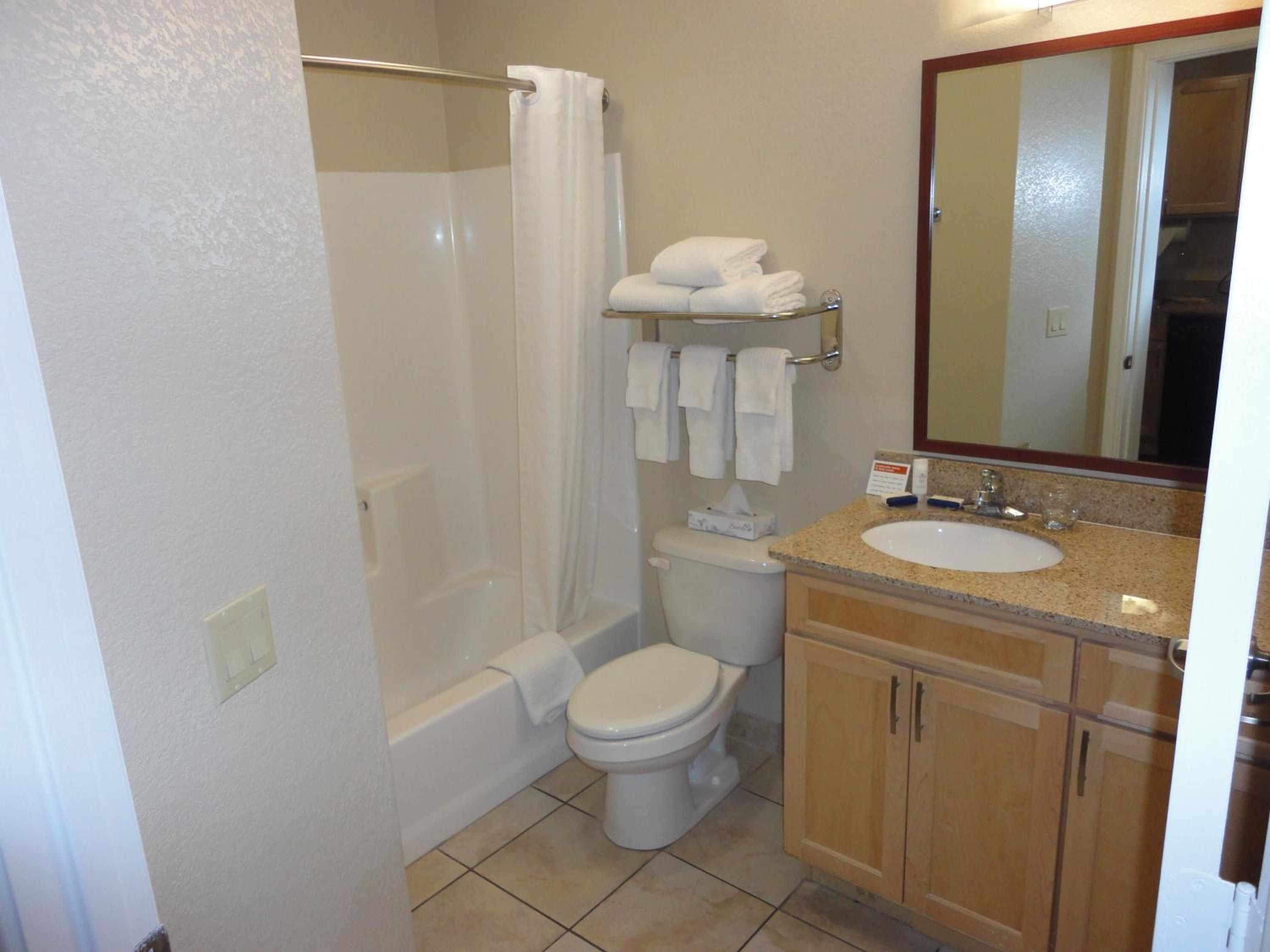 King Studio Suite - Photo 2