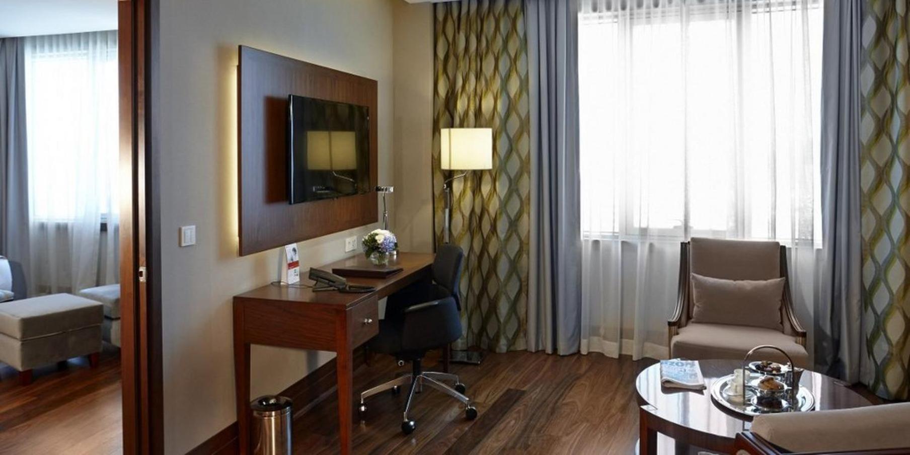Standard Room with Two Single Beds