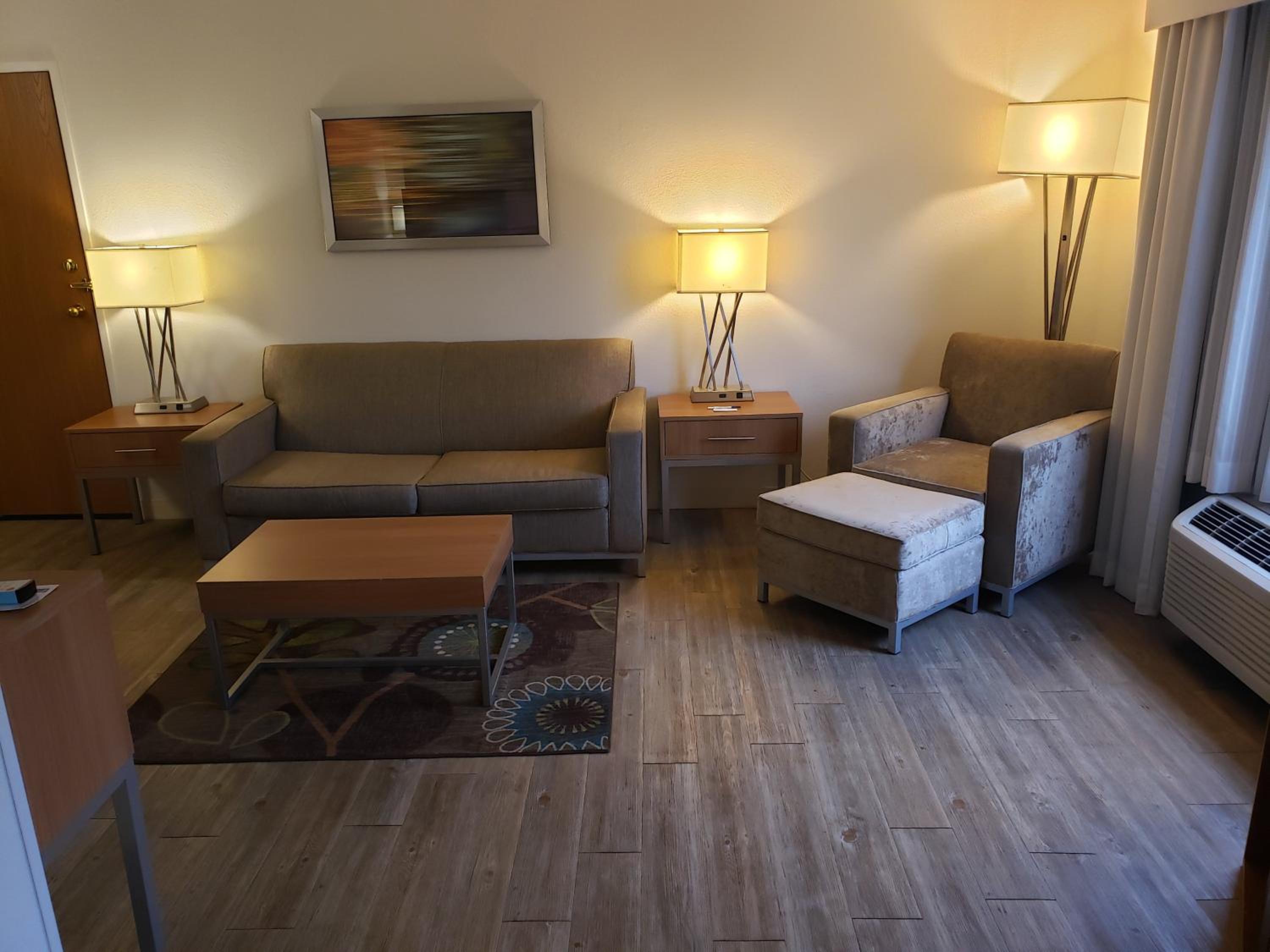 King Suite - Photo 9