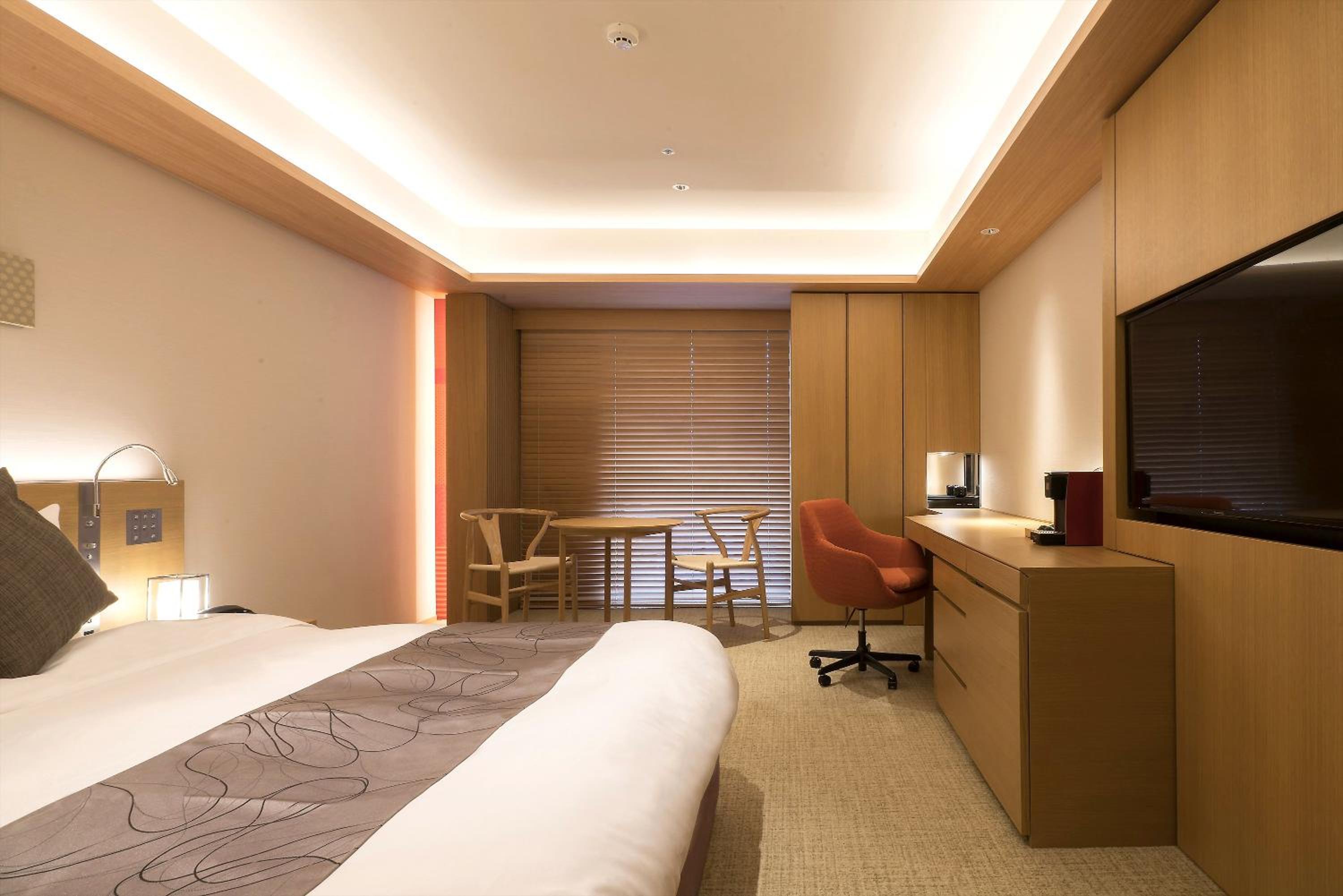 Standard King Room with Mini-bar - Photo 1