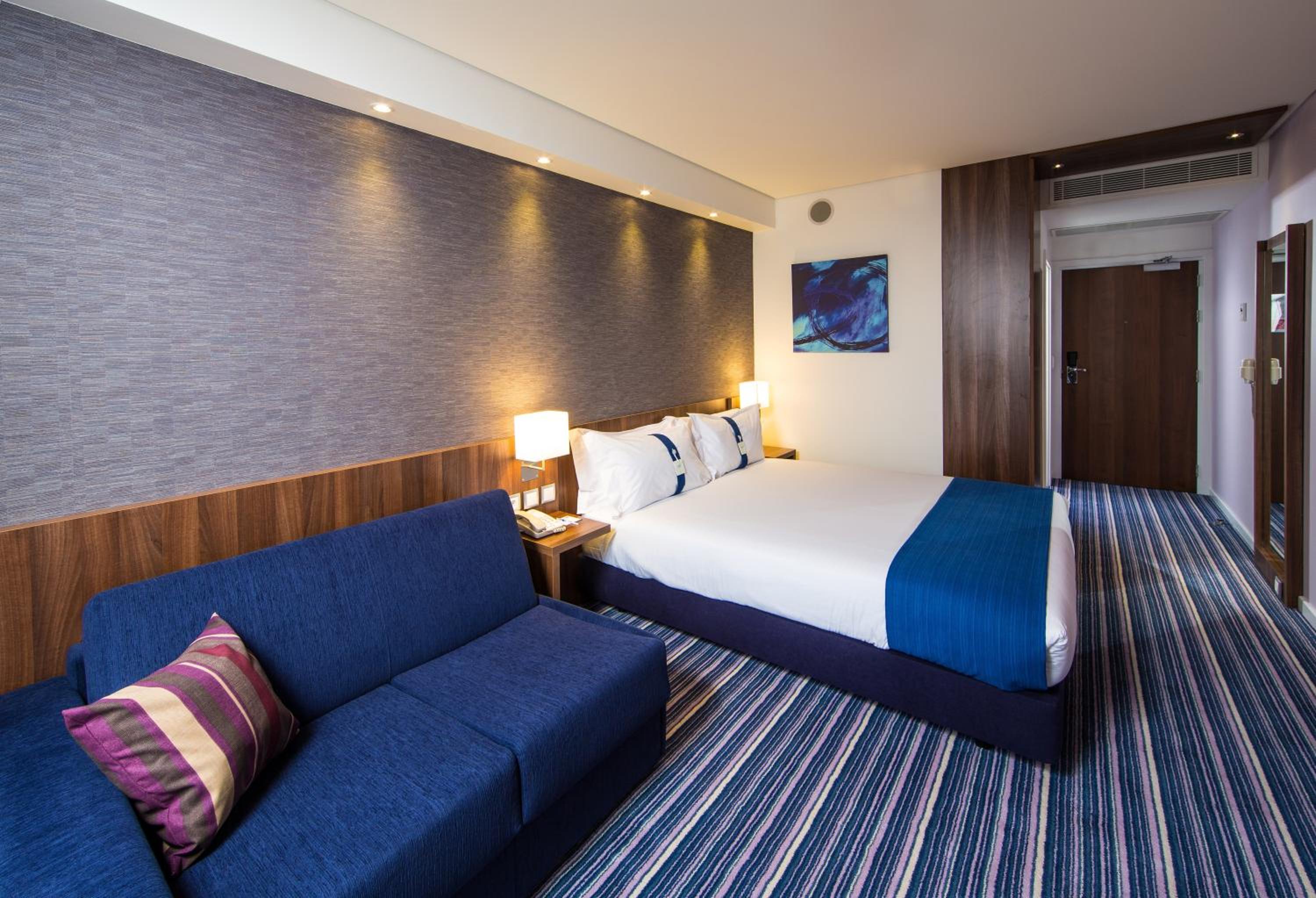 Standard Double Room - Photo 4