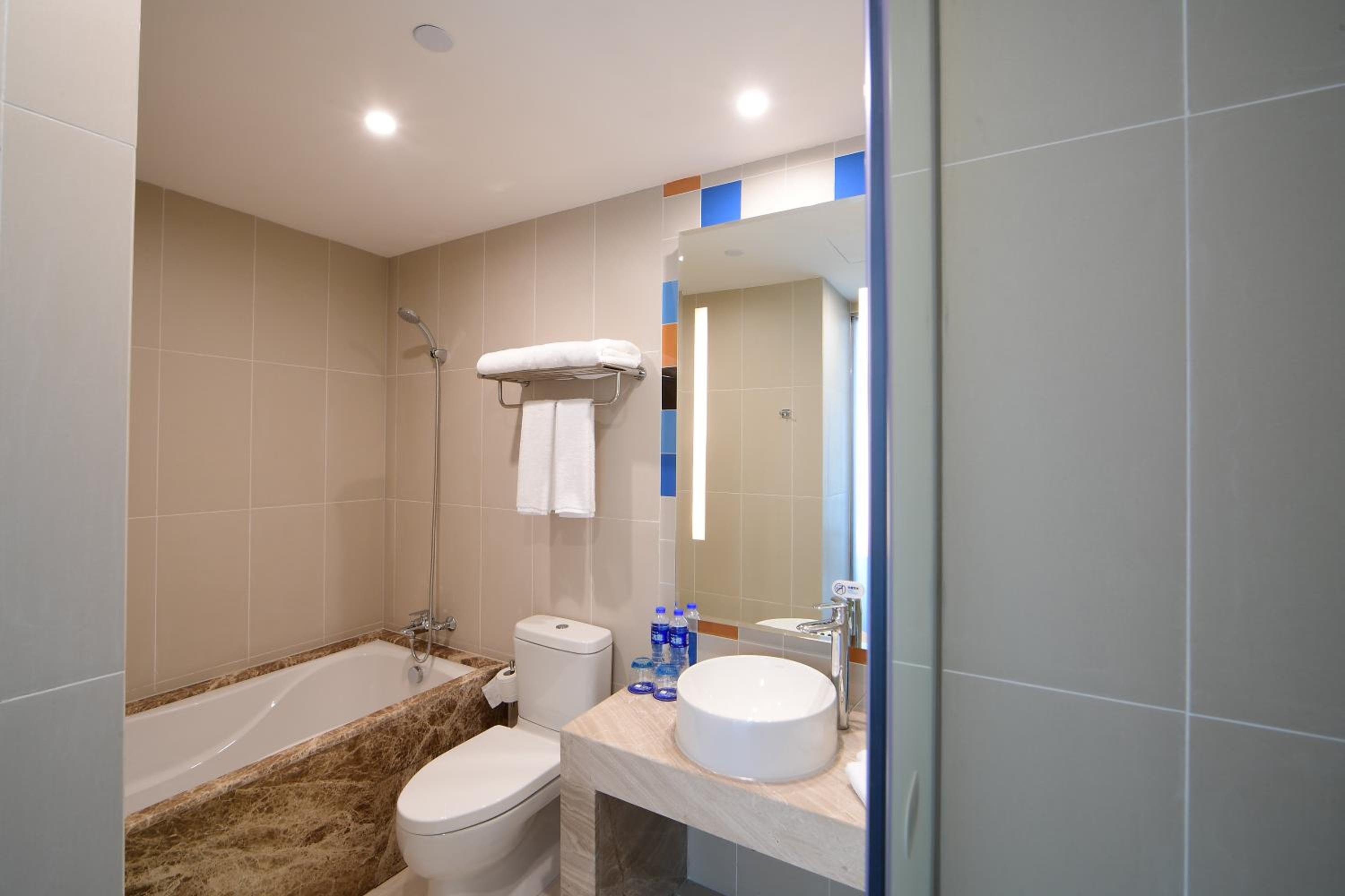 King Suite with Additional Living Area photo 2