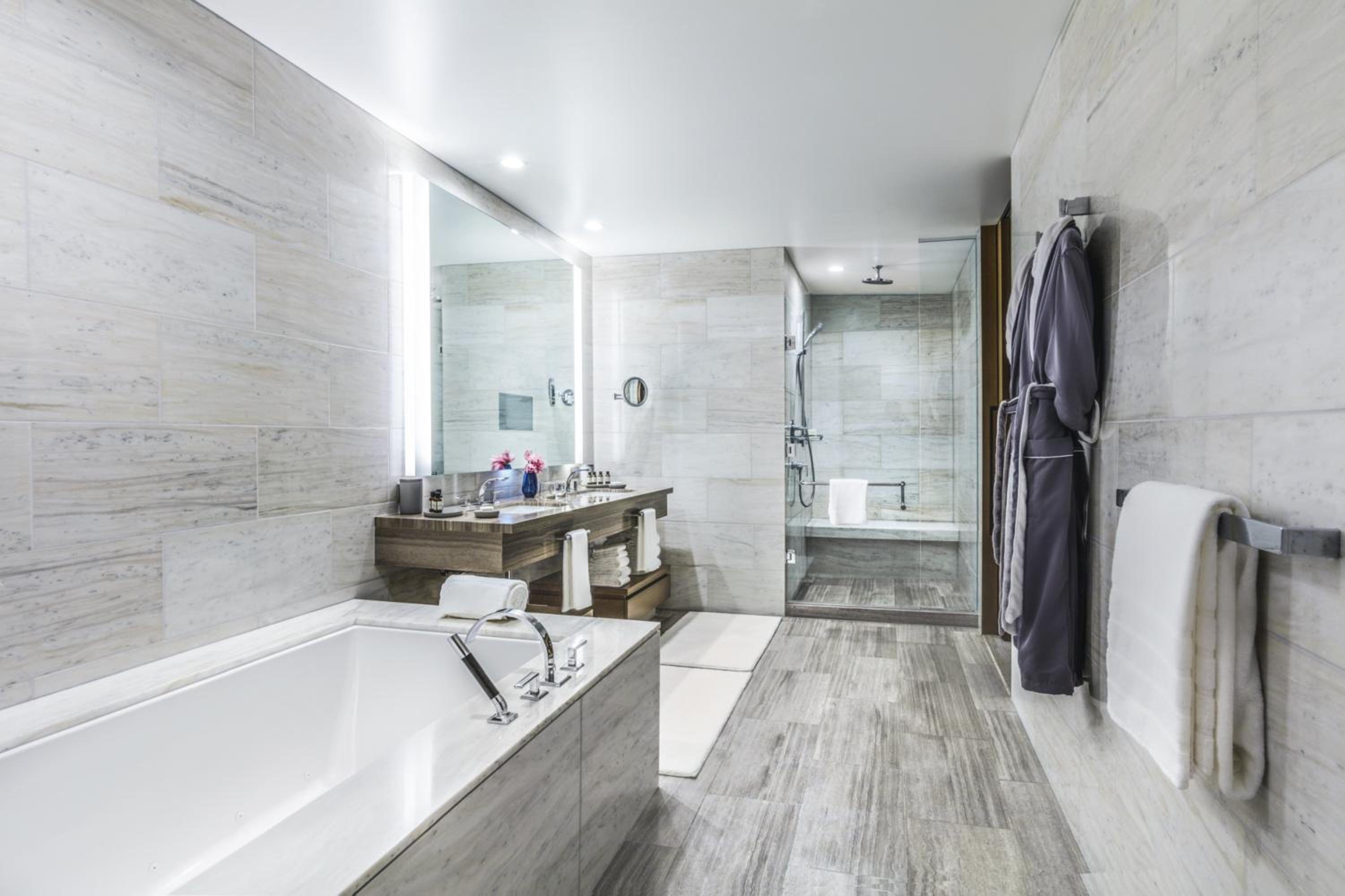 One-Bedroom Suite with City View