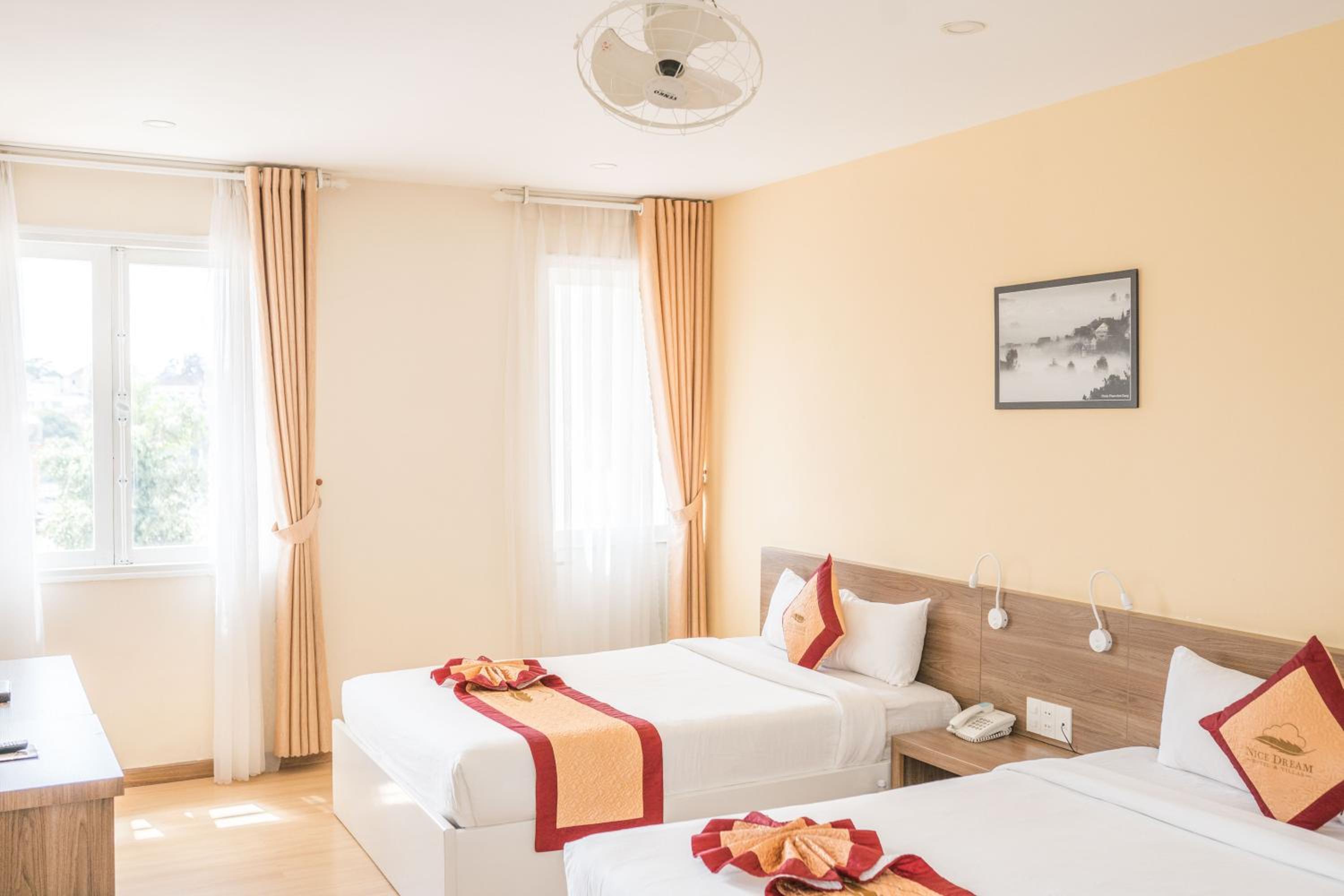 Superior Twin Room