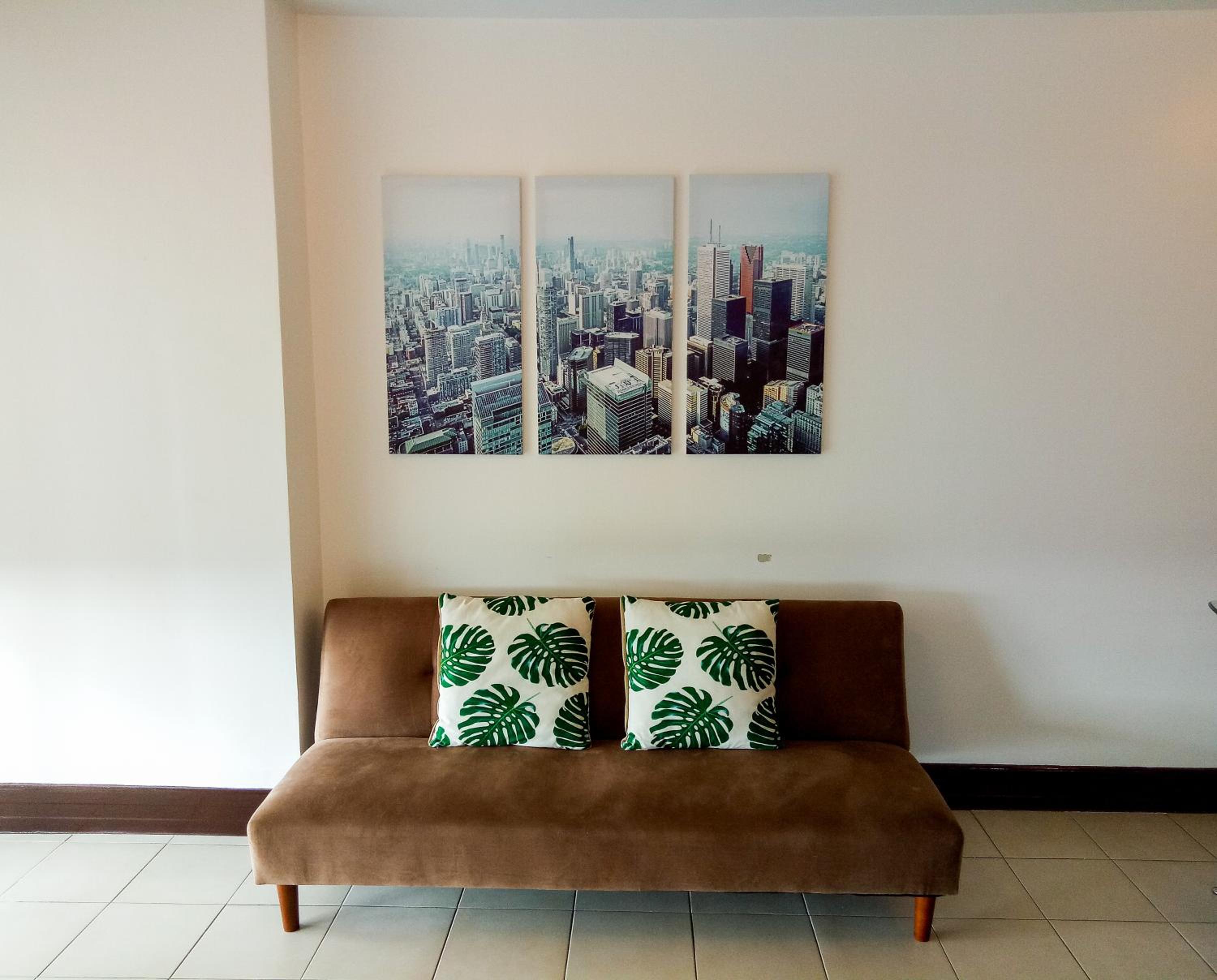 One-Bedroom Apartment - Photo 10