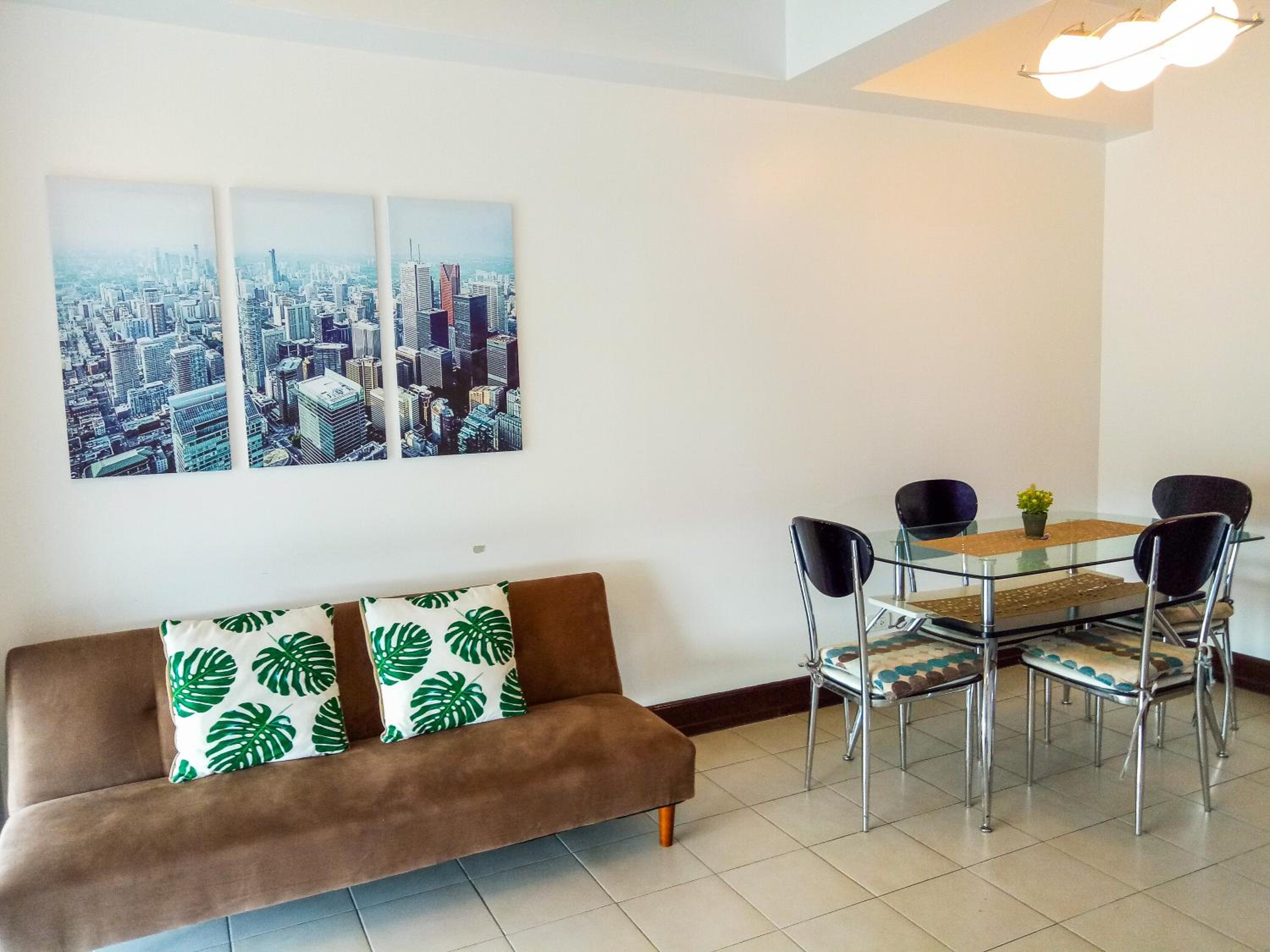 One-Bedroom Apartment - Photo 7