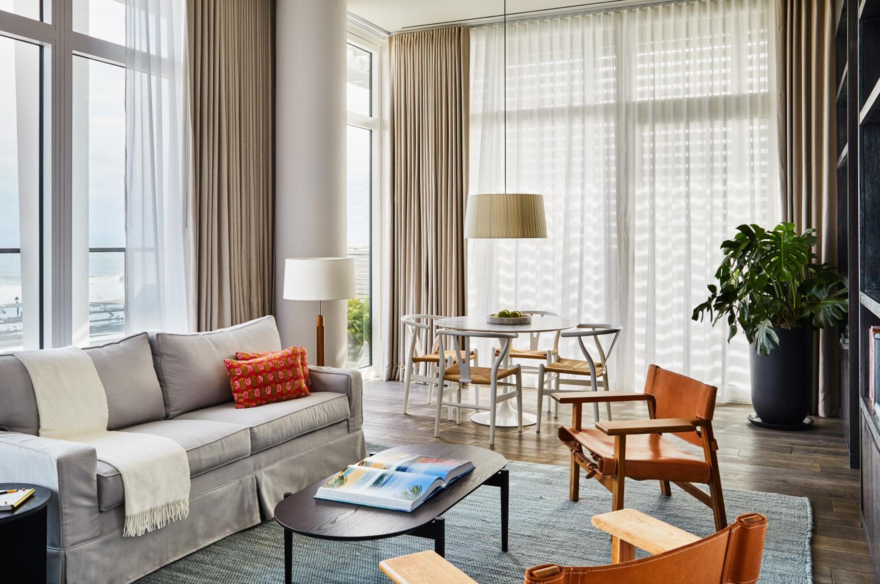 Oceanview Suite