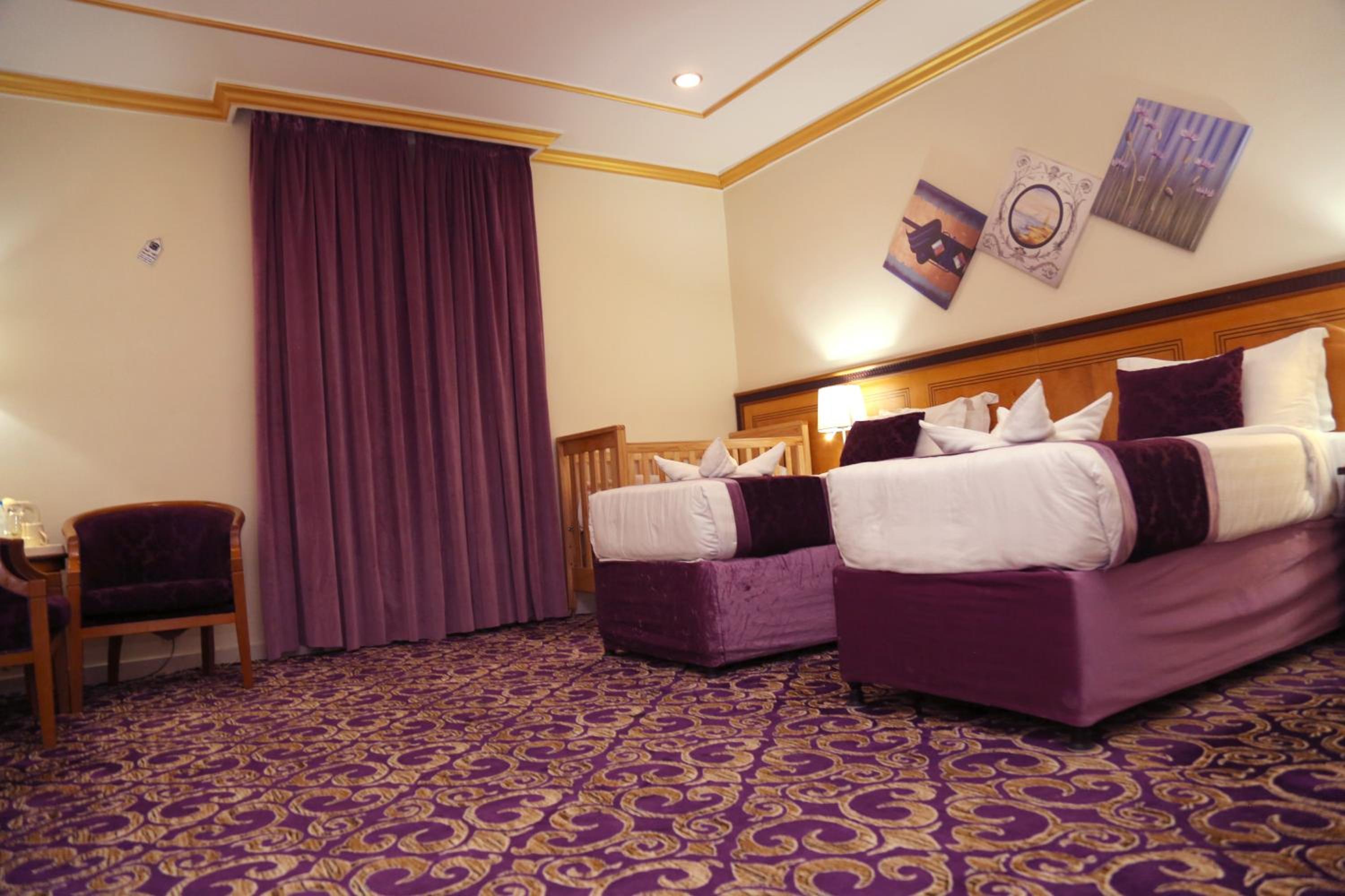 Double Room - Photo 3