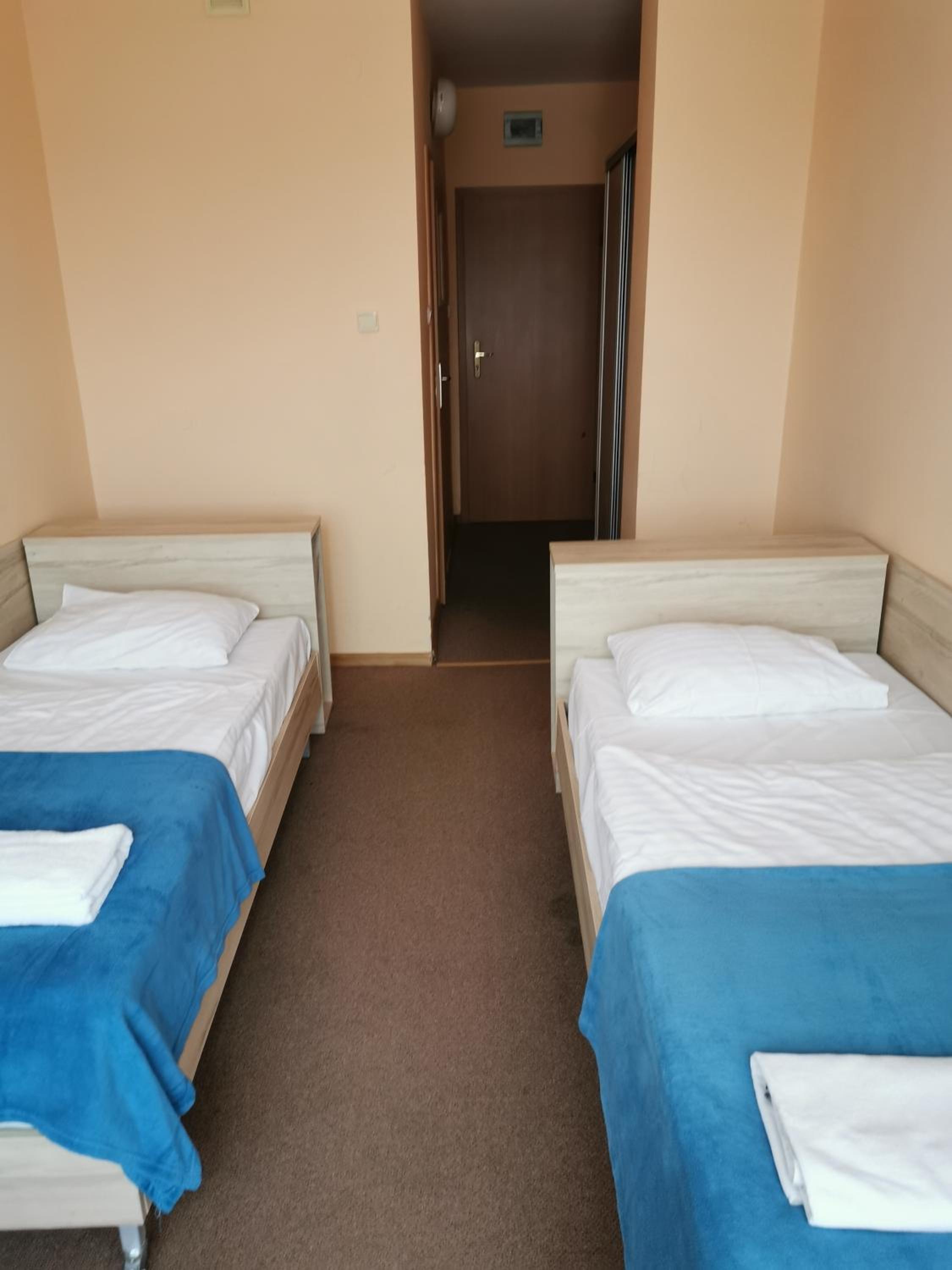 Economy Double Room photo 2