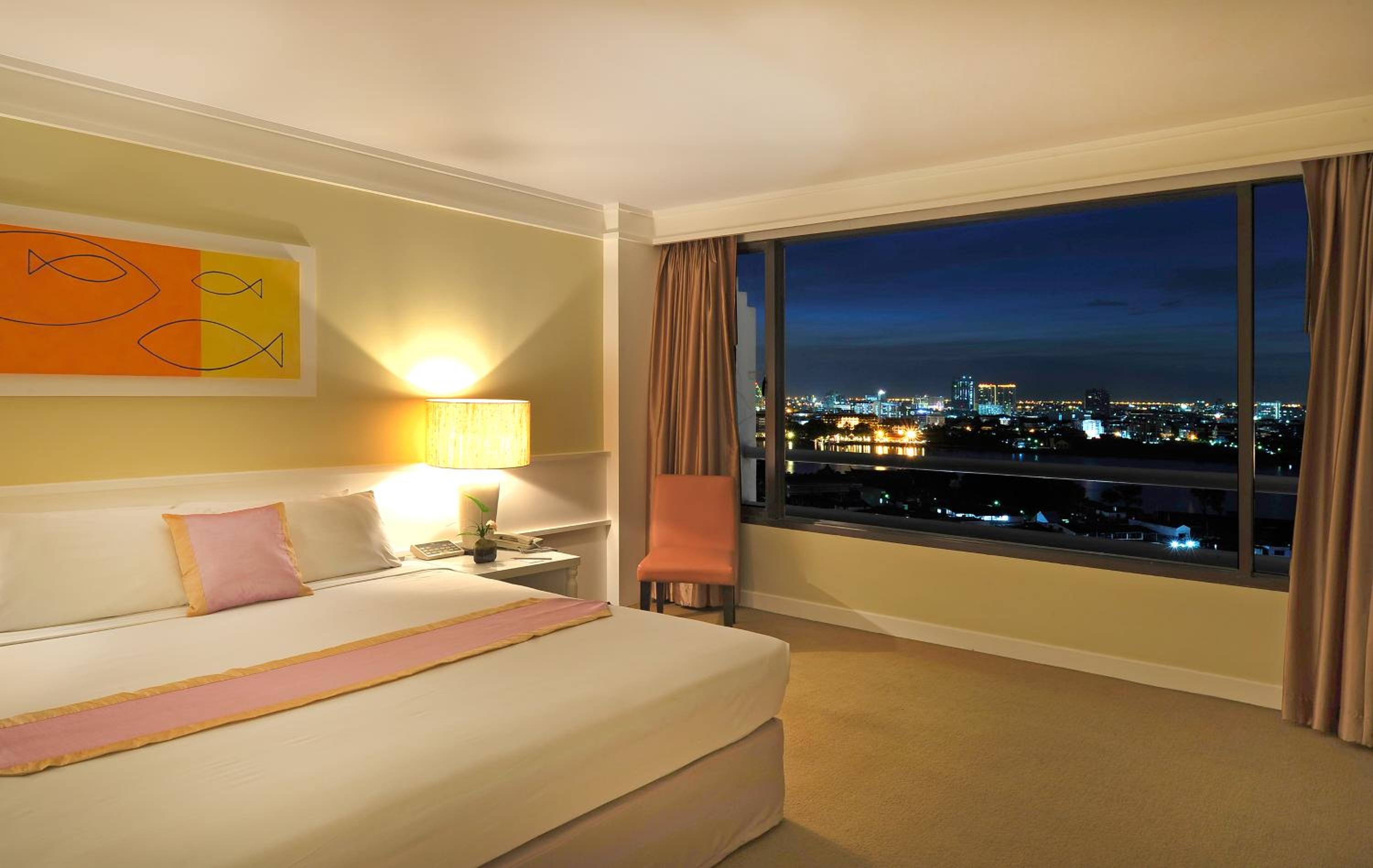 Superior Double or Twin Room with River View photo 1