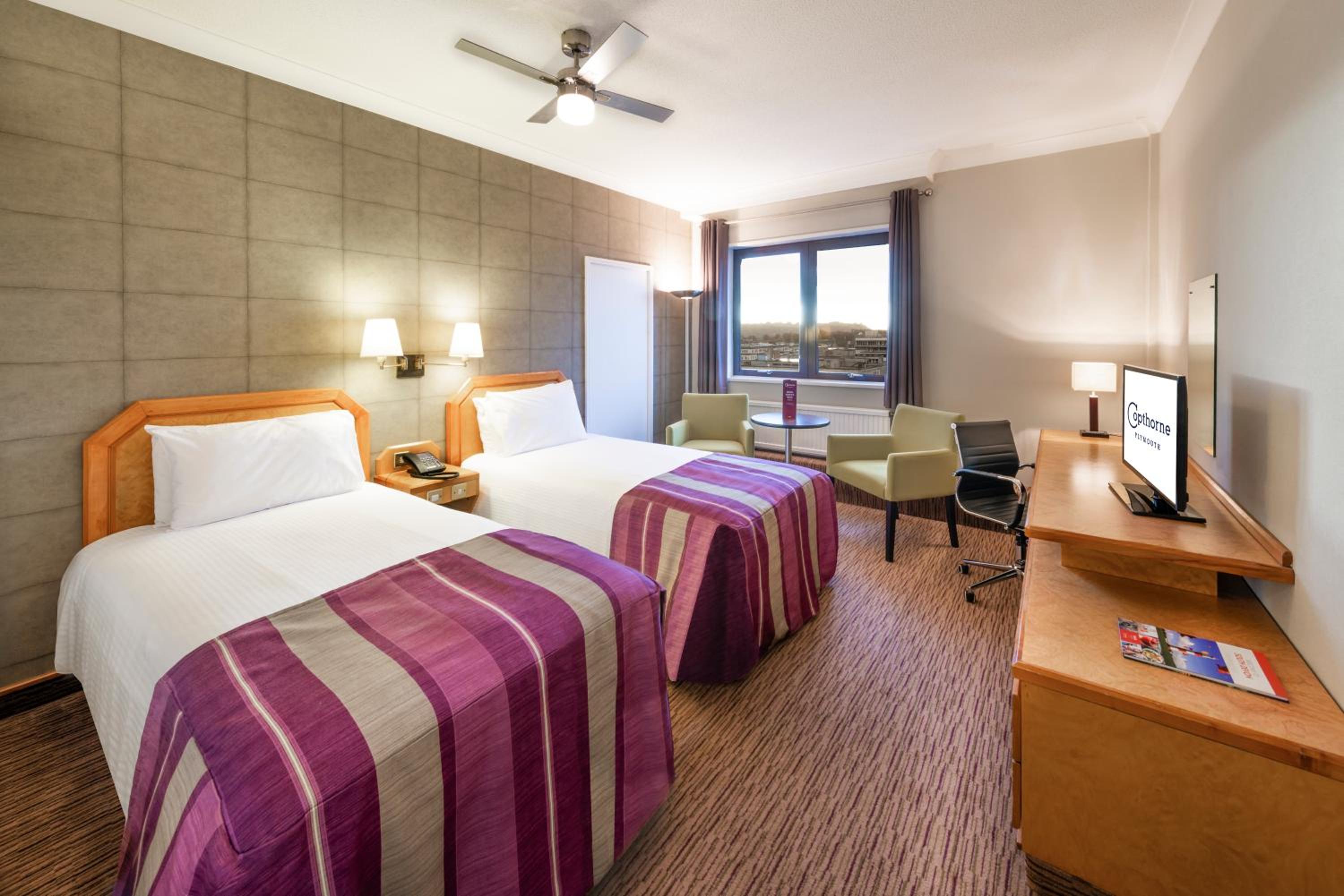 Standard Twin Room - Photo 1