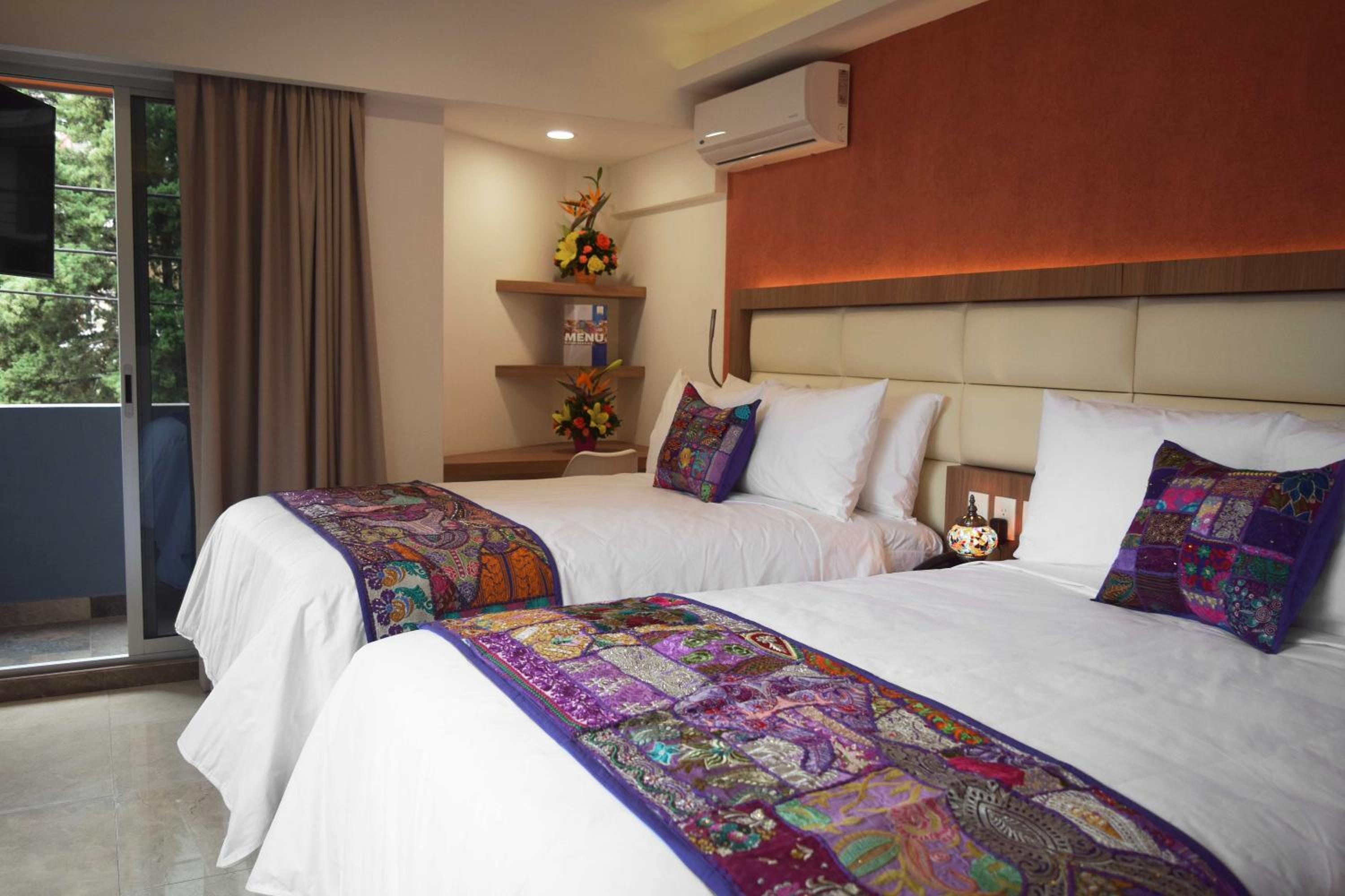 Deluxe Twin Room - Photo 2