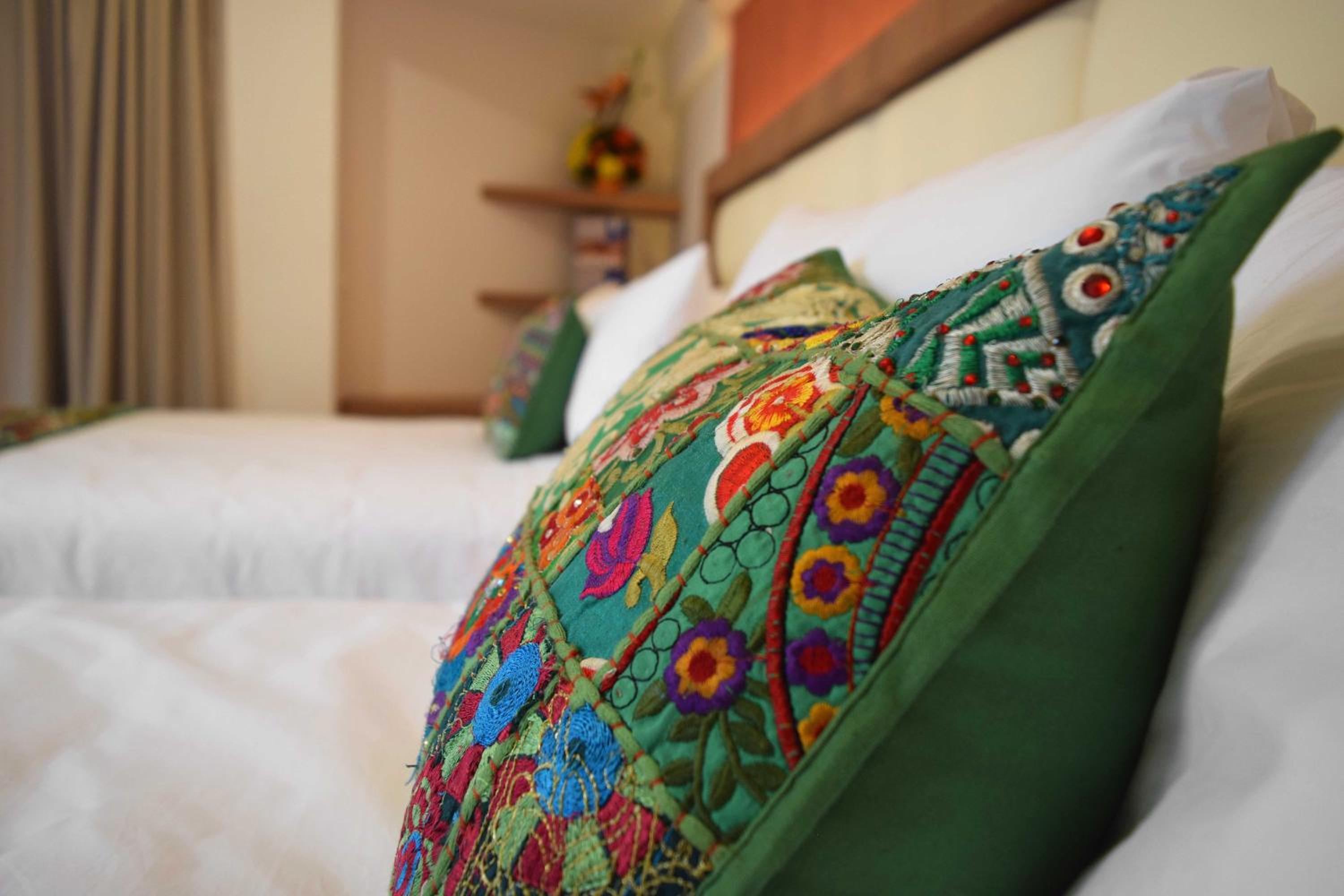 Deluxe Twin Room - Photo 12