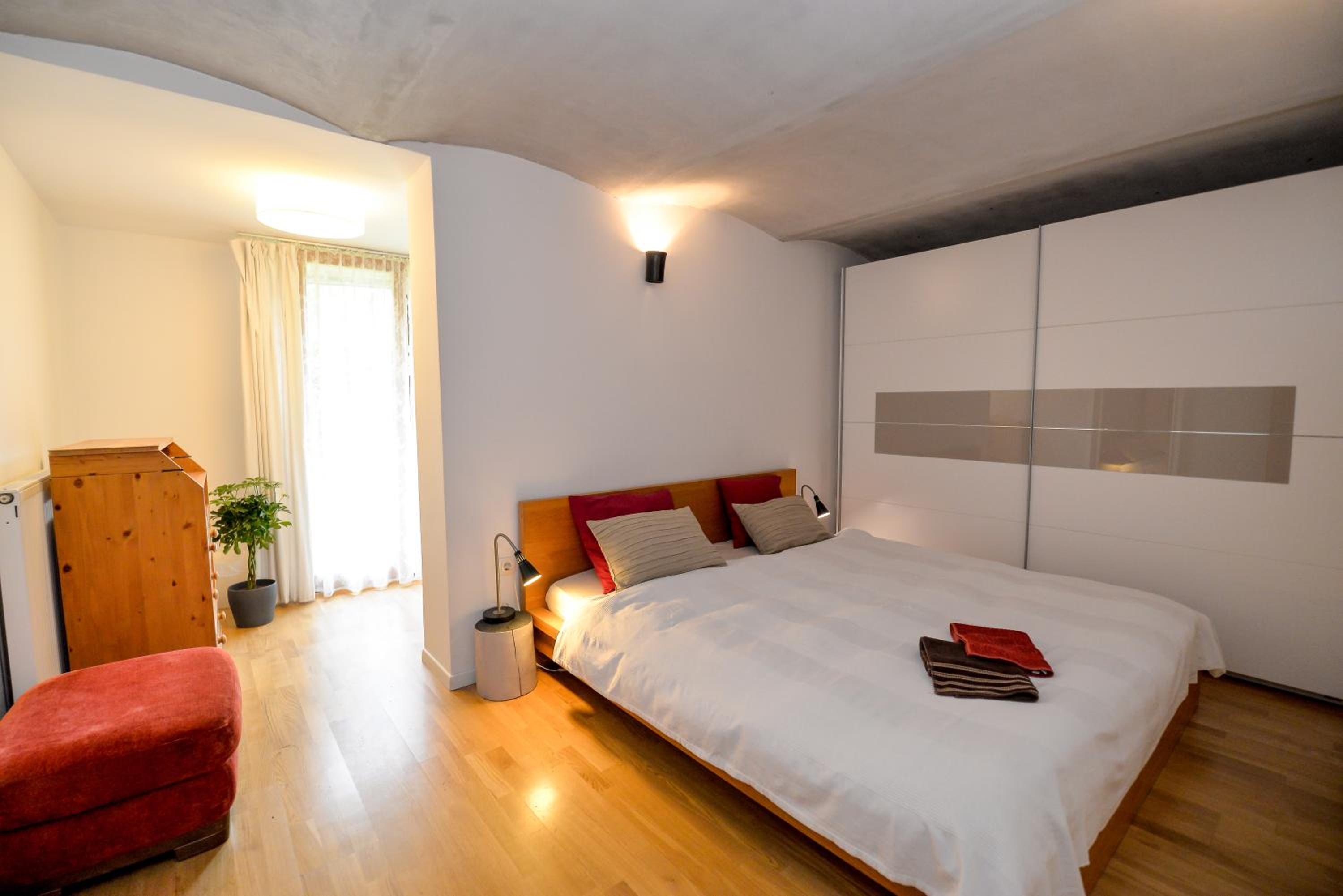 Four-Bedroom House photo 1