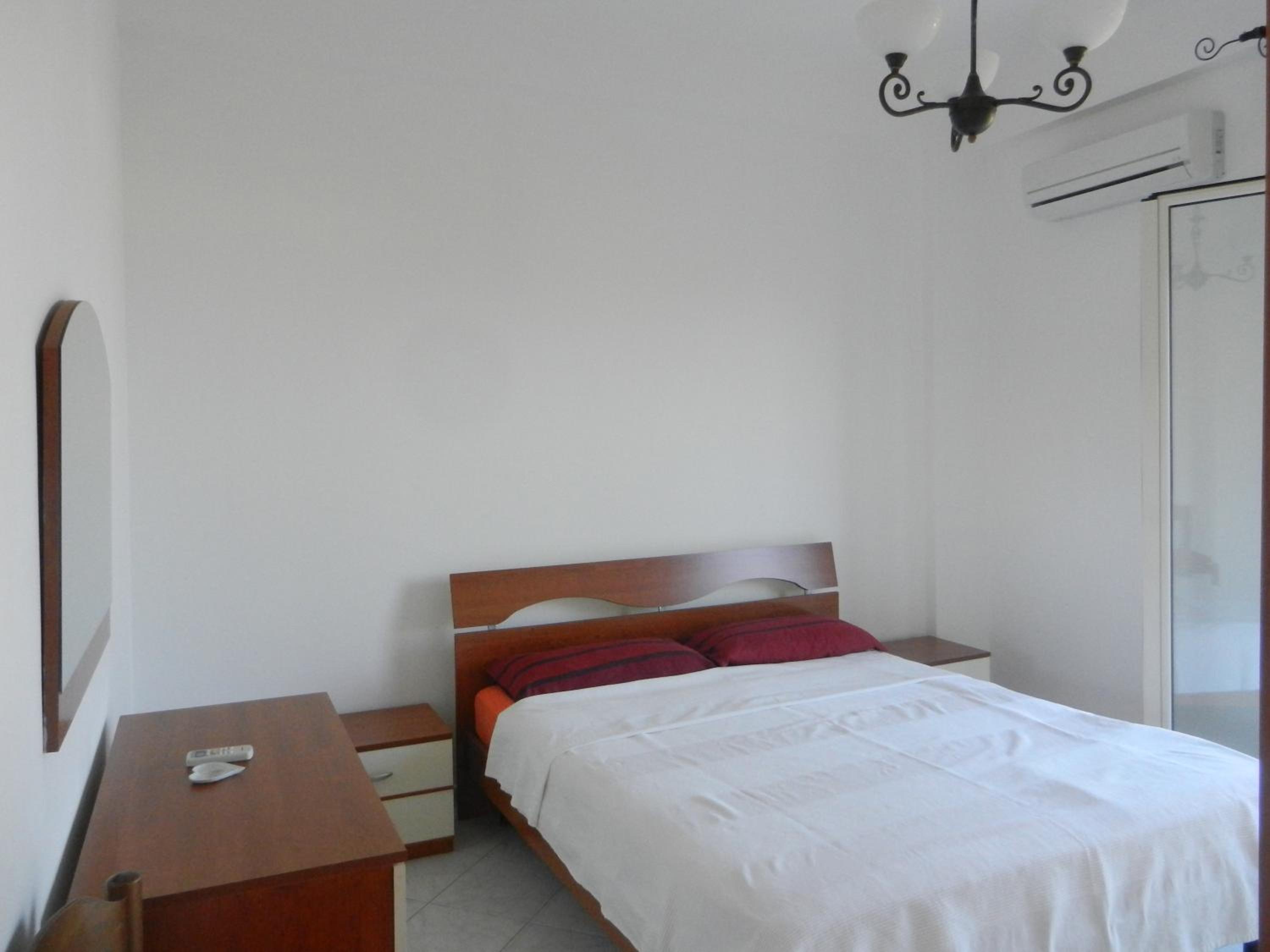 Two-Bedroom Apartment (4 Adults) photo 1