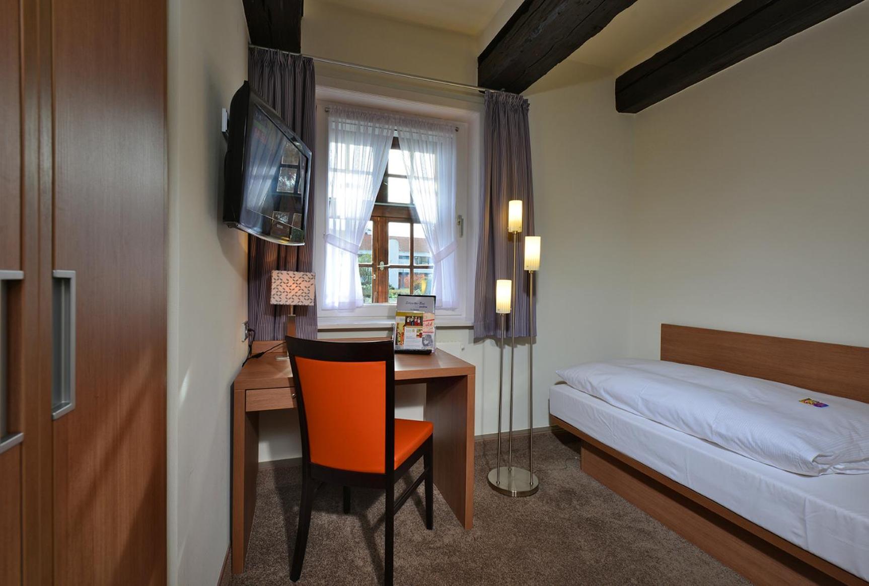 Standard Single Room photo 2