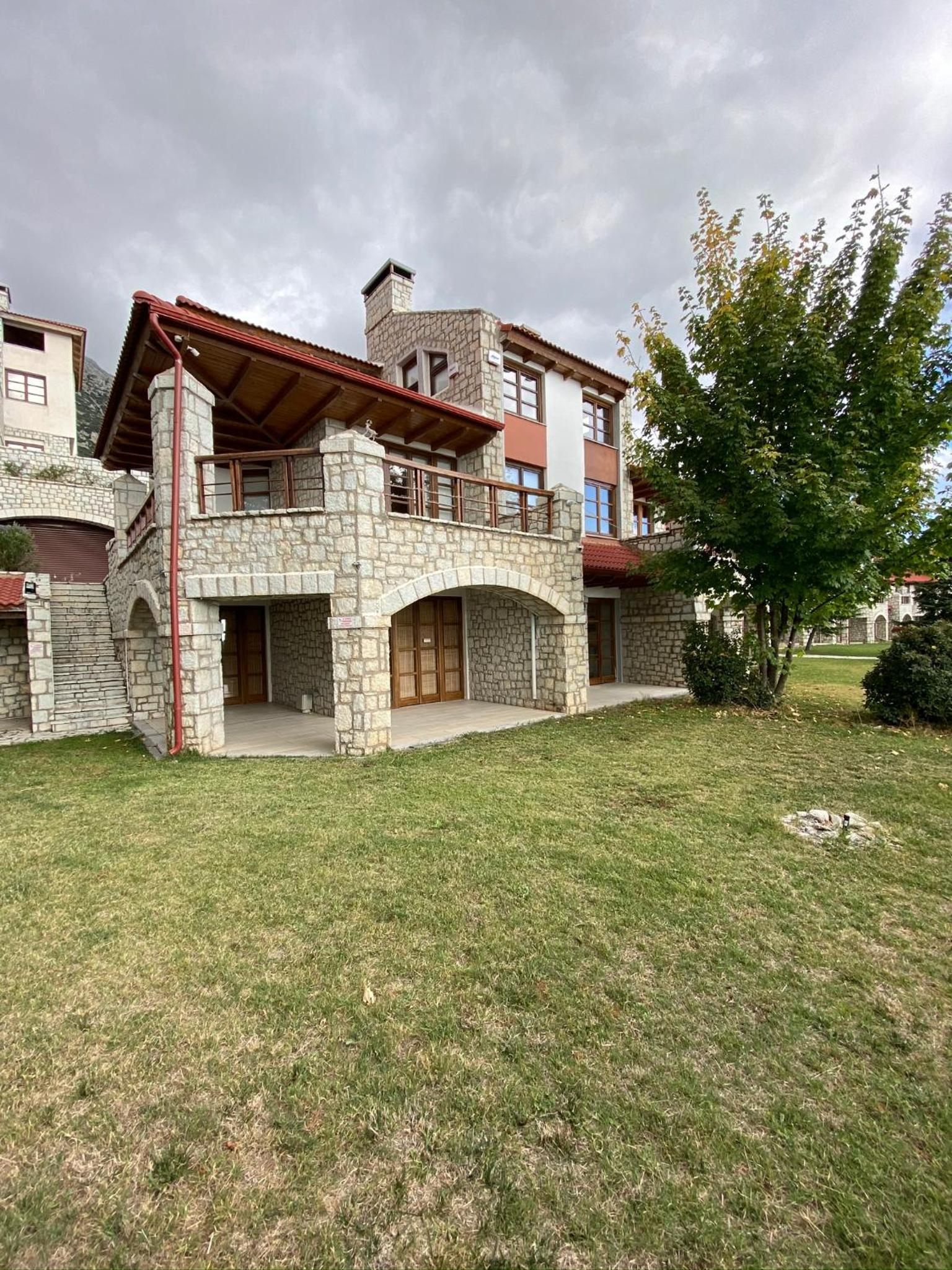 Superior Chalet photo 2