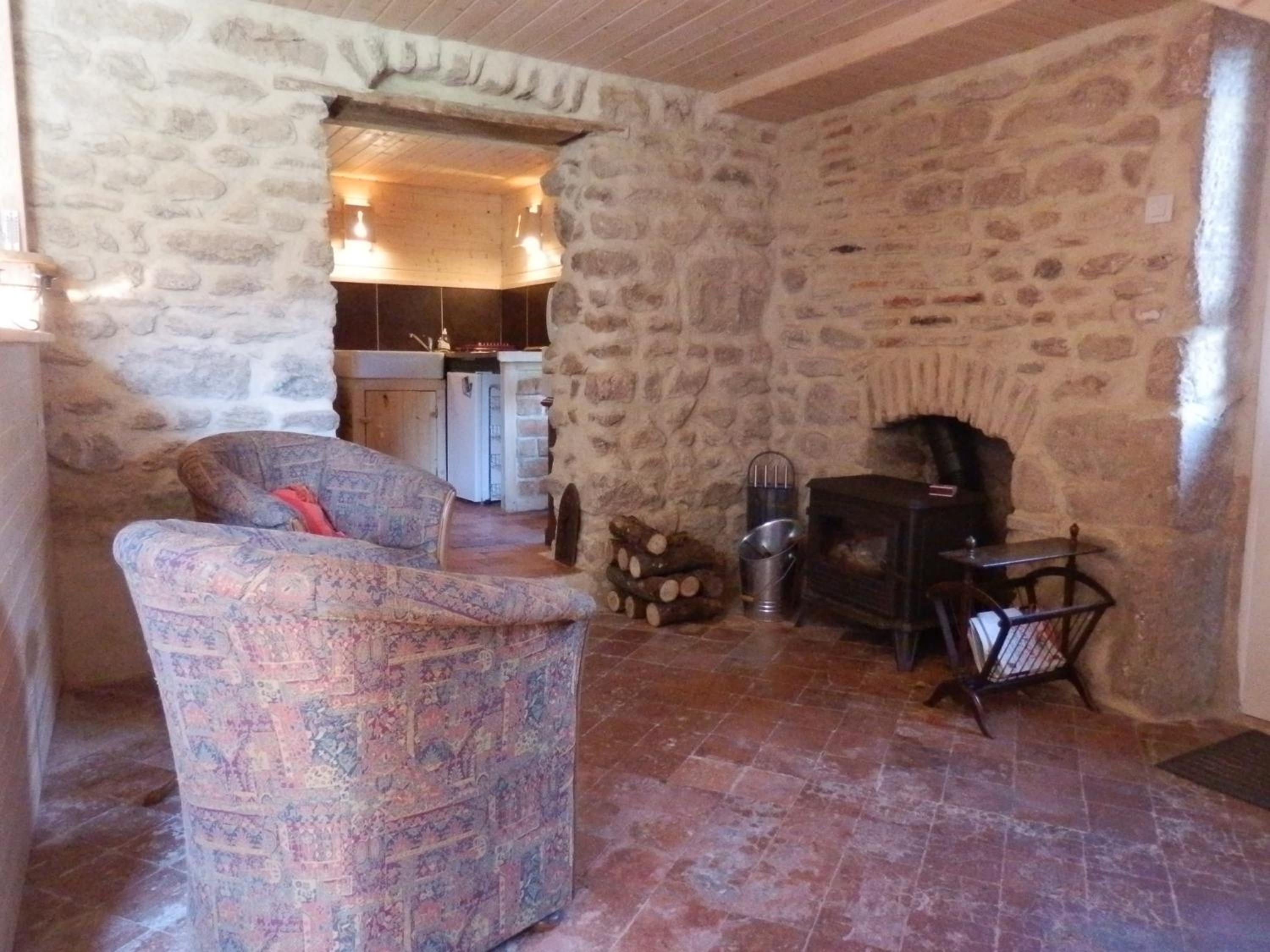 Family Room - Photo 4