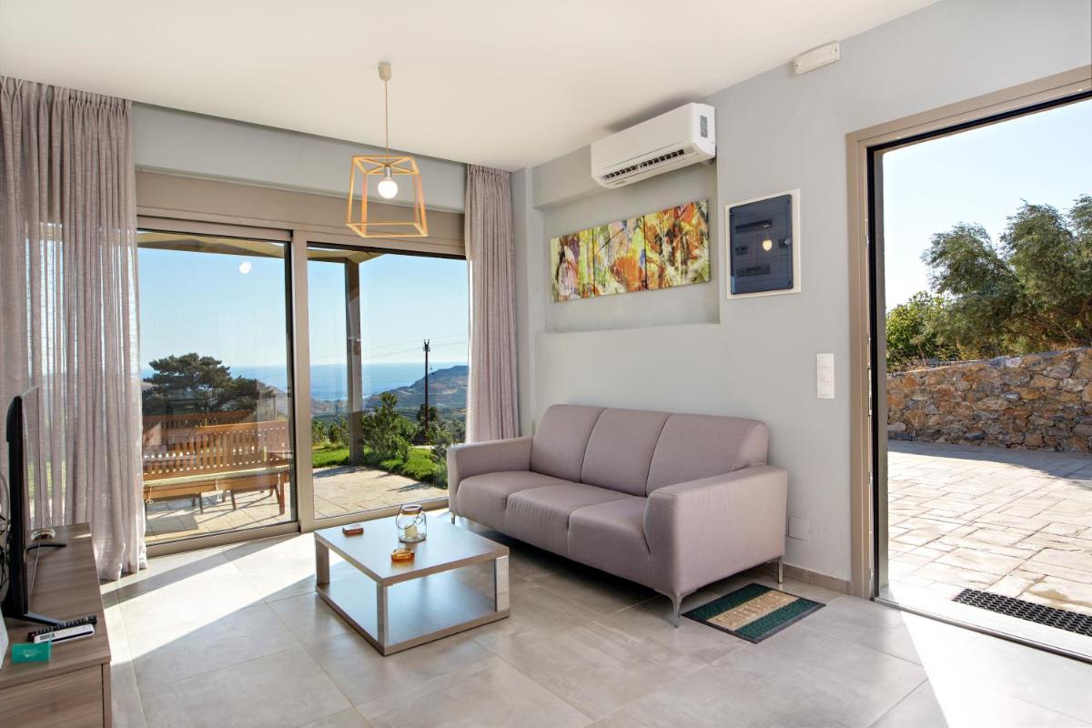 Two-Bedroom Villa photo 3