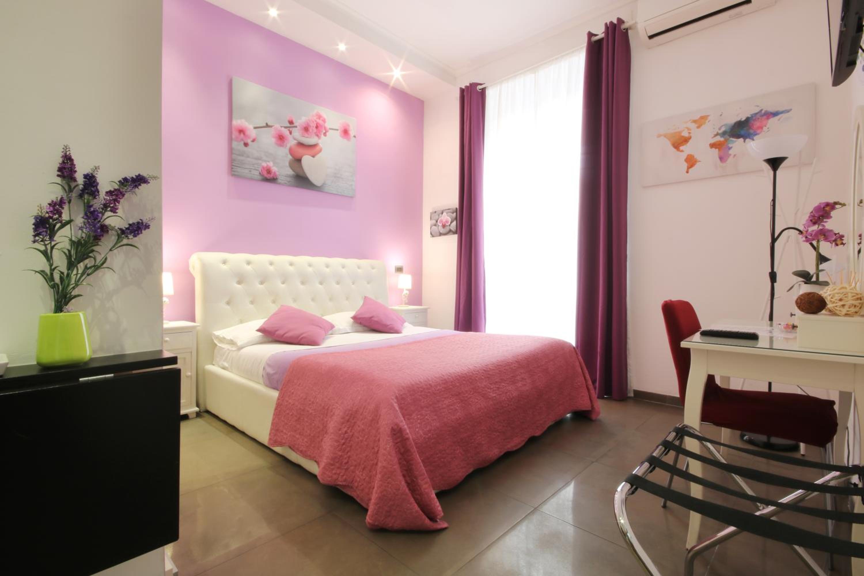 Double Room with Private Bathroom photo 1
