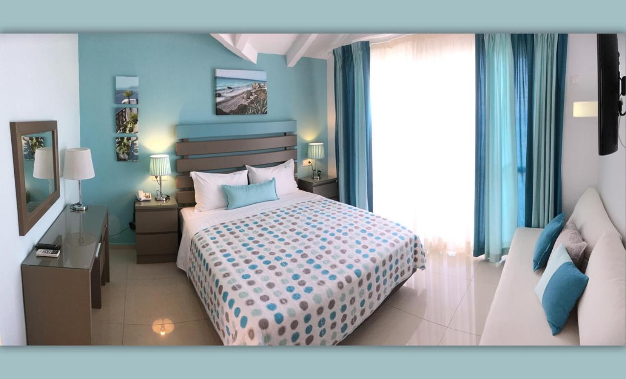 Superior Double Room with Sea View