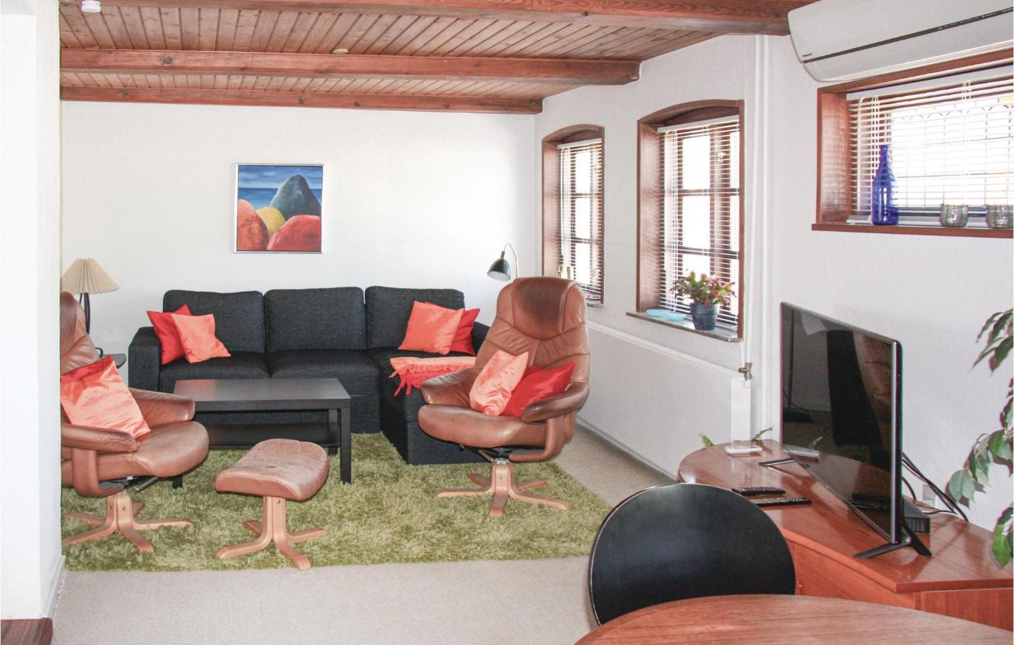 One-Bedroom Vacation Home photo 1