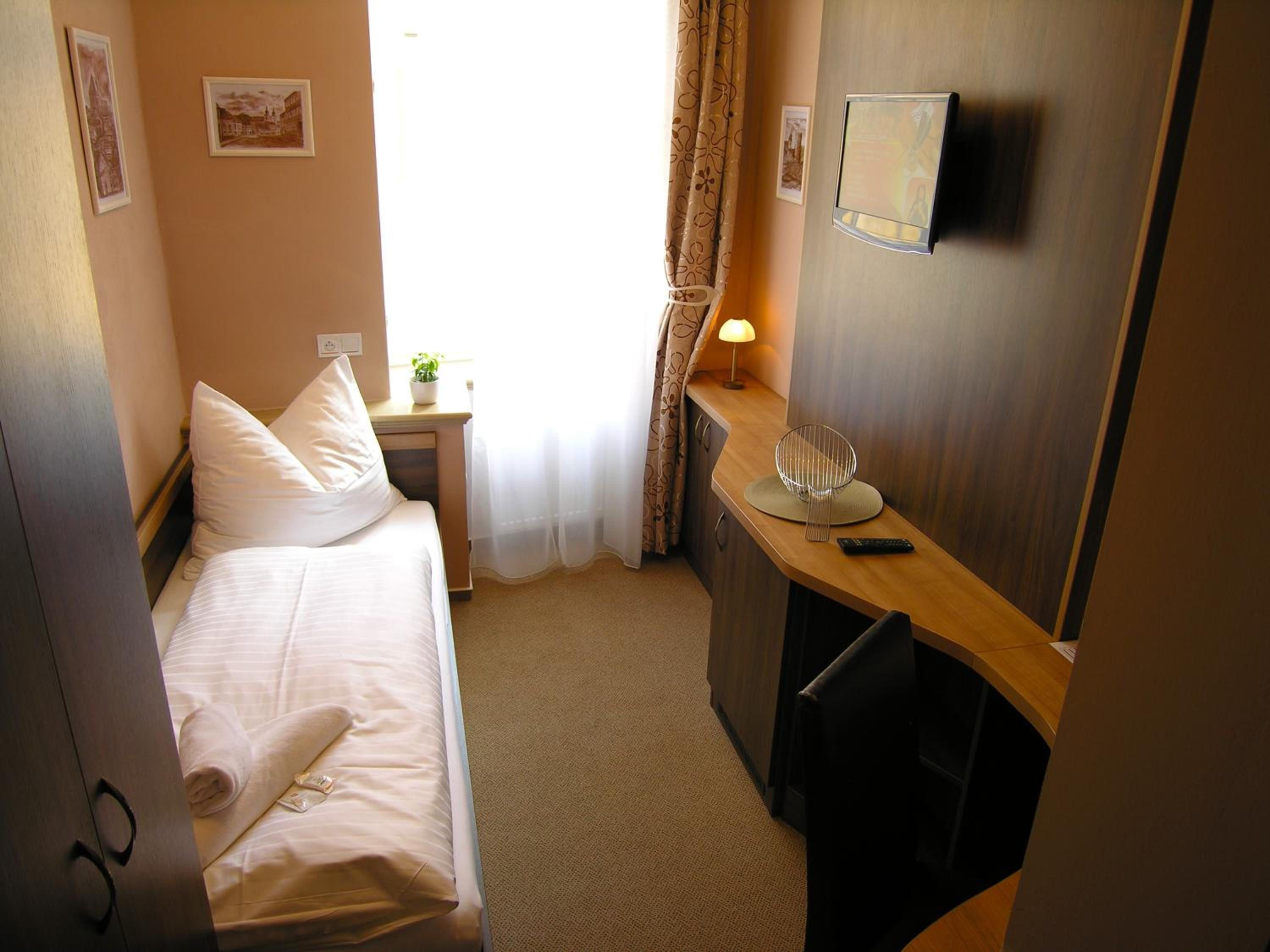 Single Room photo 1