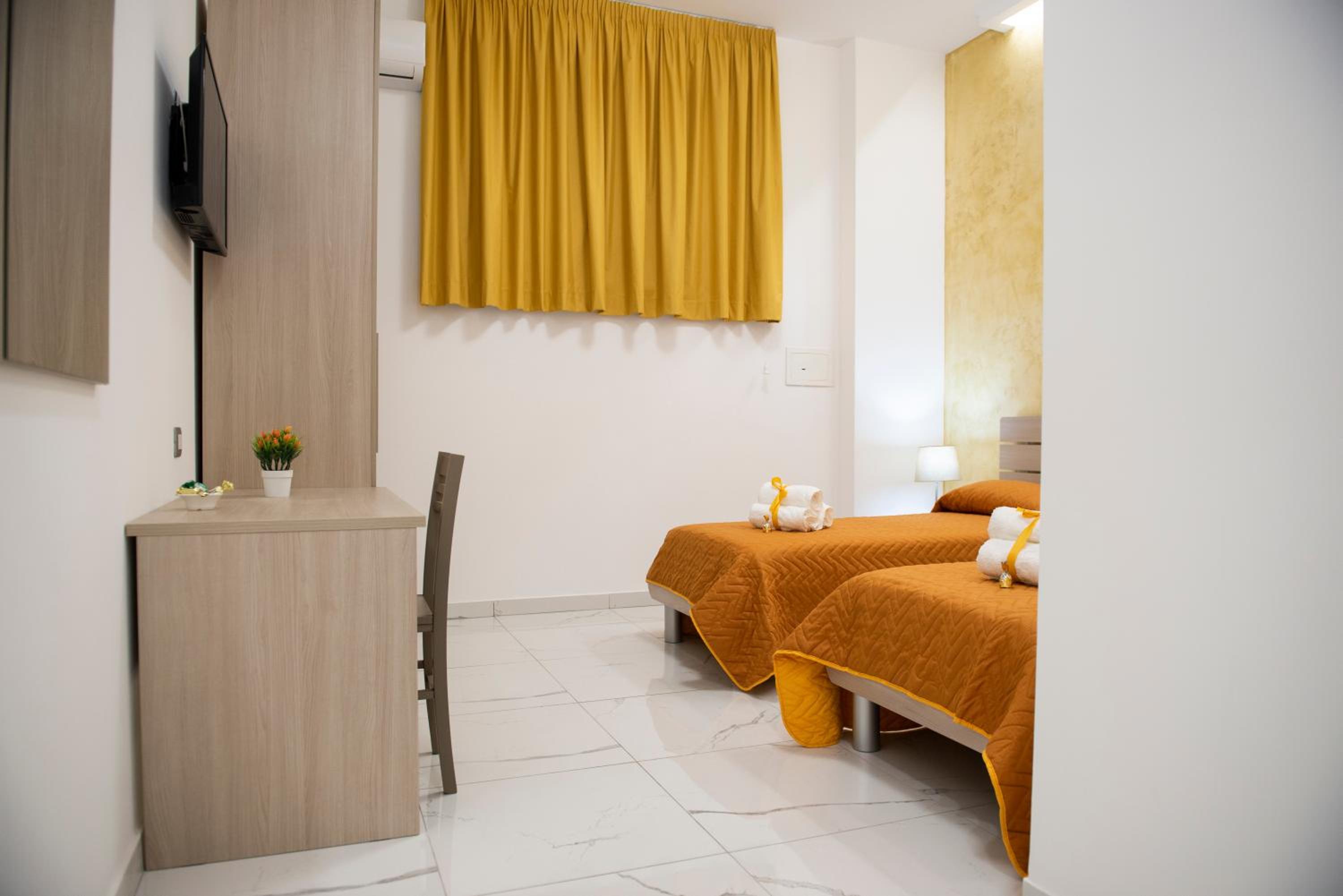 Double or Twin Room with Private Bathroom