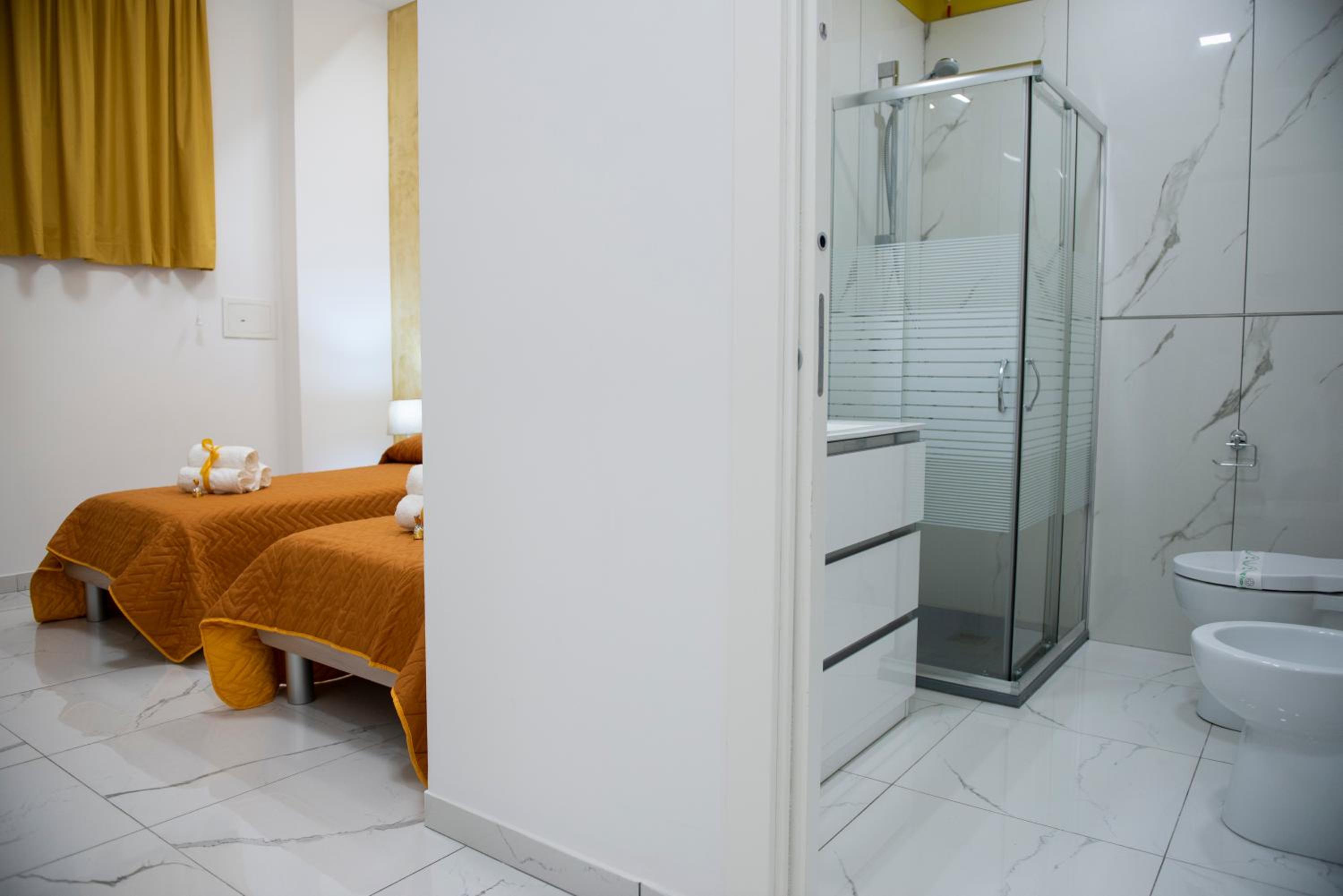 Twin Room with Private Bathroom